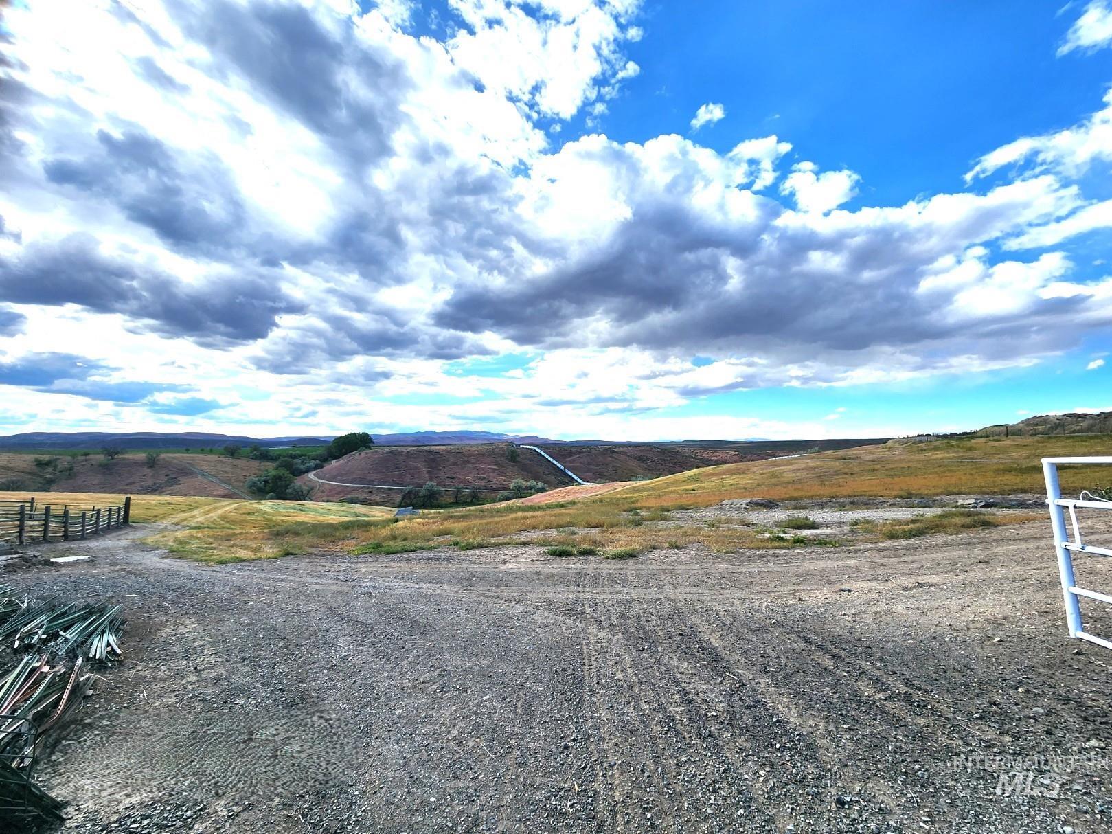 3897 W Elm Road, Vale, Oregon 97918, 5 Bedrooms, 3 Bathrooms, Farm & Ranch For Sale, Price $4,250,000,MLS 98985992