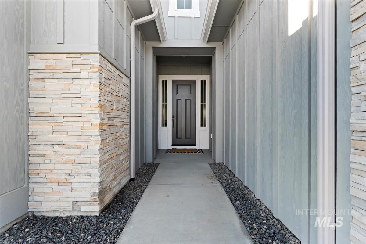 7343 Powell Pl, Eagle, Idaho 83629, 4 Bedrooms, 2.5 Bathrooms, Residential For Sale, Price $799,880, 98985993