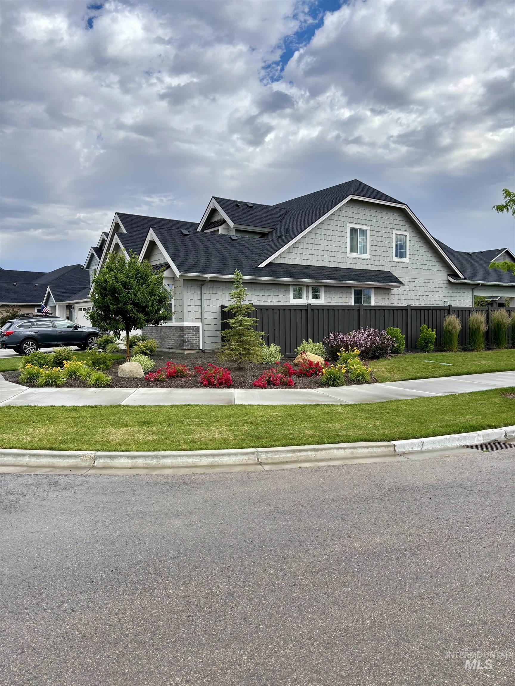 4362 W Double Spring Dr., Meridian, Idaho 83646, 4 Bedrooms, 3 Bathrooms, Residential For Sale, Price $799,900, 98985994