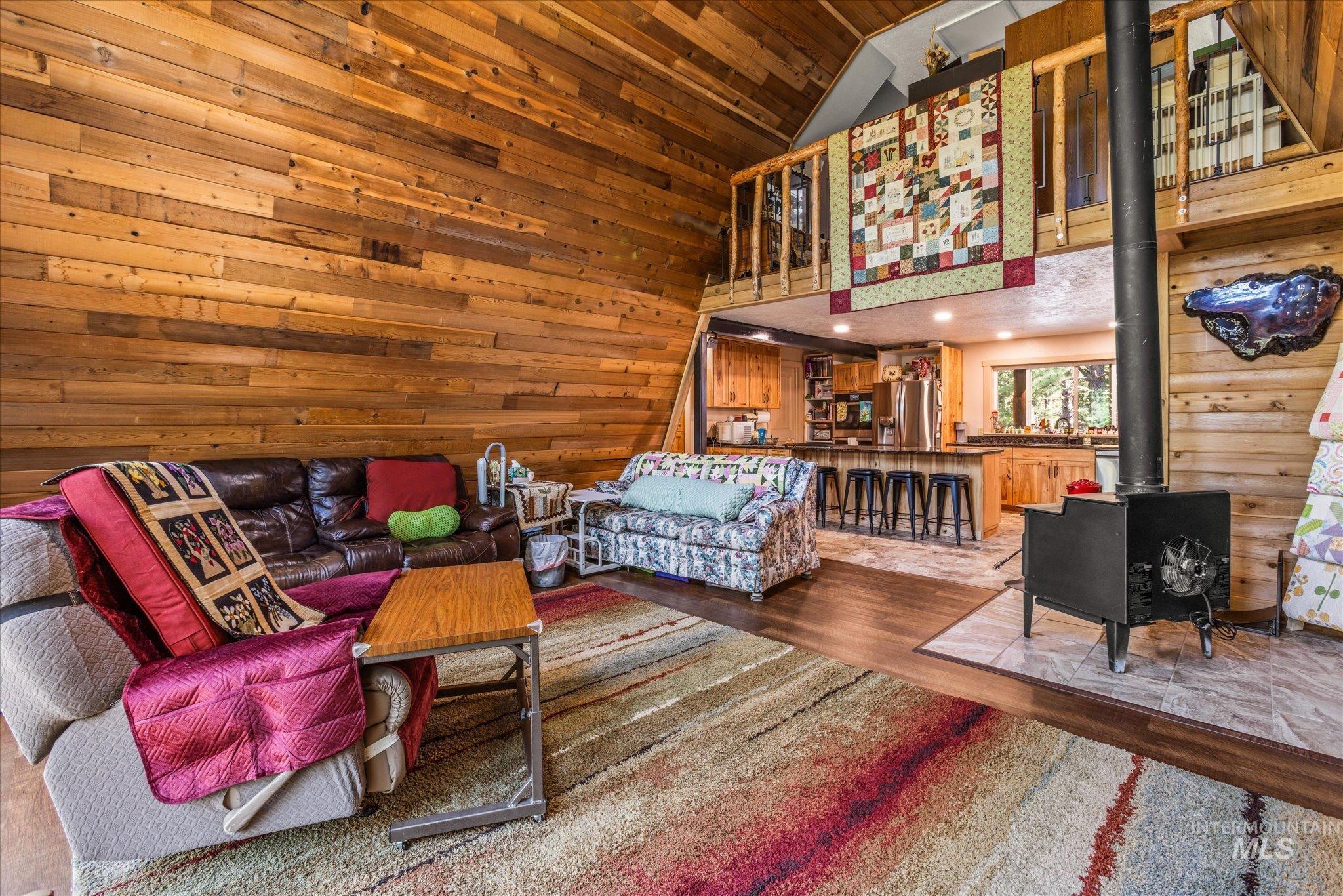 1 Sunset Trail, Banks, Idaho 83602, 5 Bedrooms, 3 Bathrooms, Residential For Sale, Price $699,900, 98986003