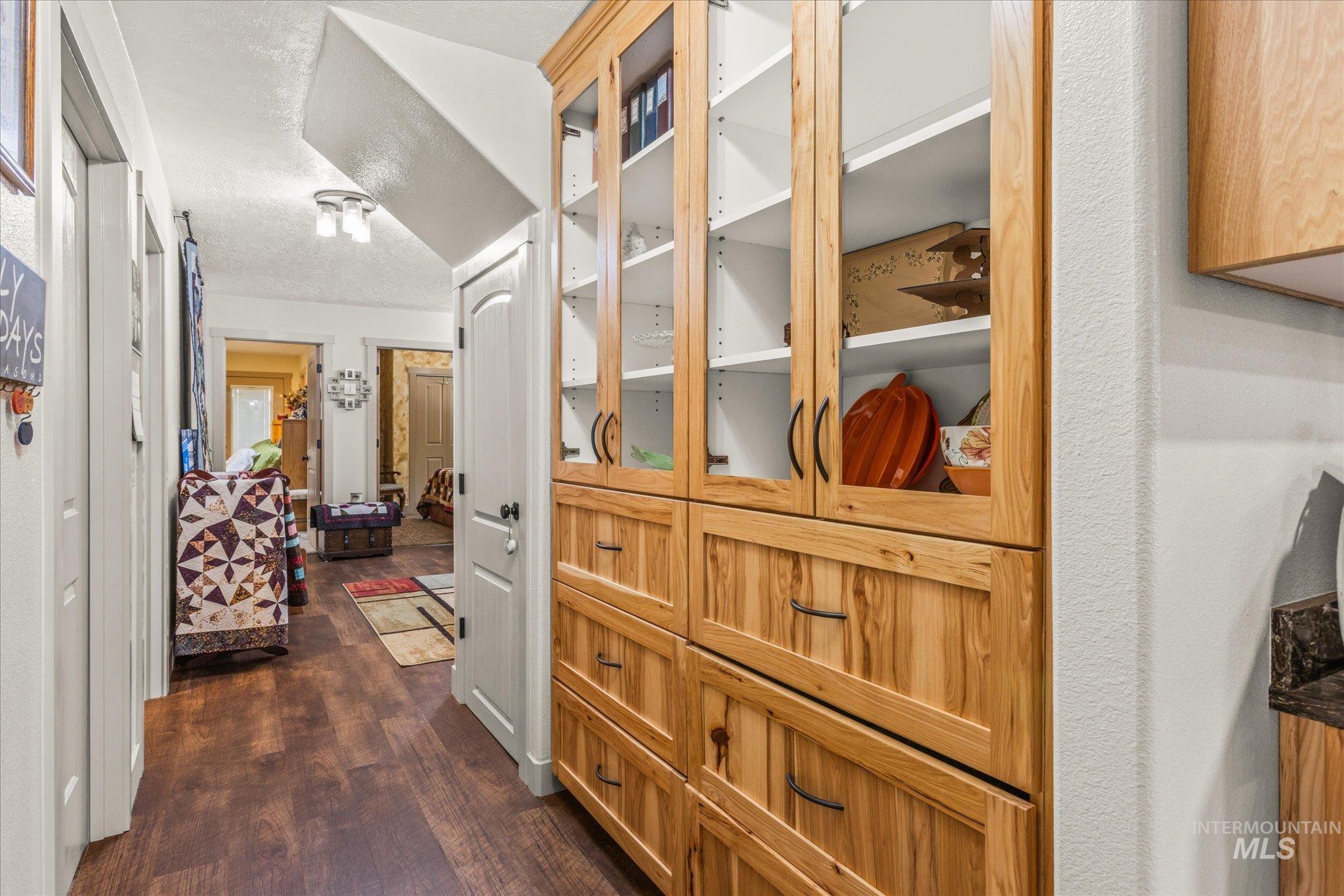 1 Sunset Trail, Banks, Idaho 83602, 5 Bedrooms, 3 Bathrooms, Residential For Sale, Price $699,900, 98986003