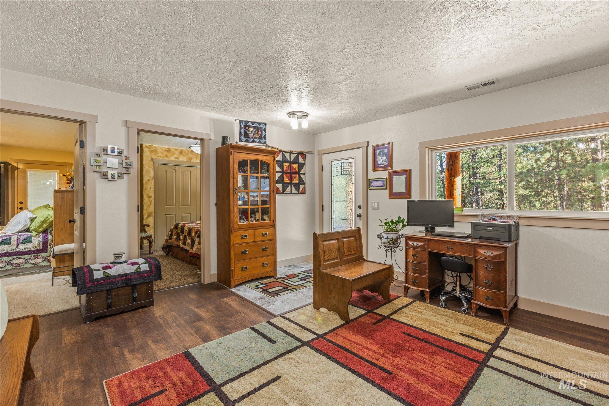 1 Sunset Trail, Banks, Idaho 83602, 5 Bedrooms, 3 Bathrooms, Residential For Sale, Price $699,900, 98986003