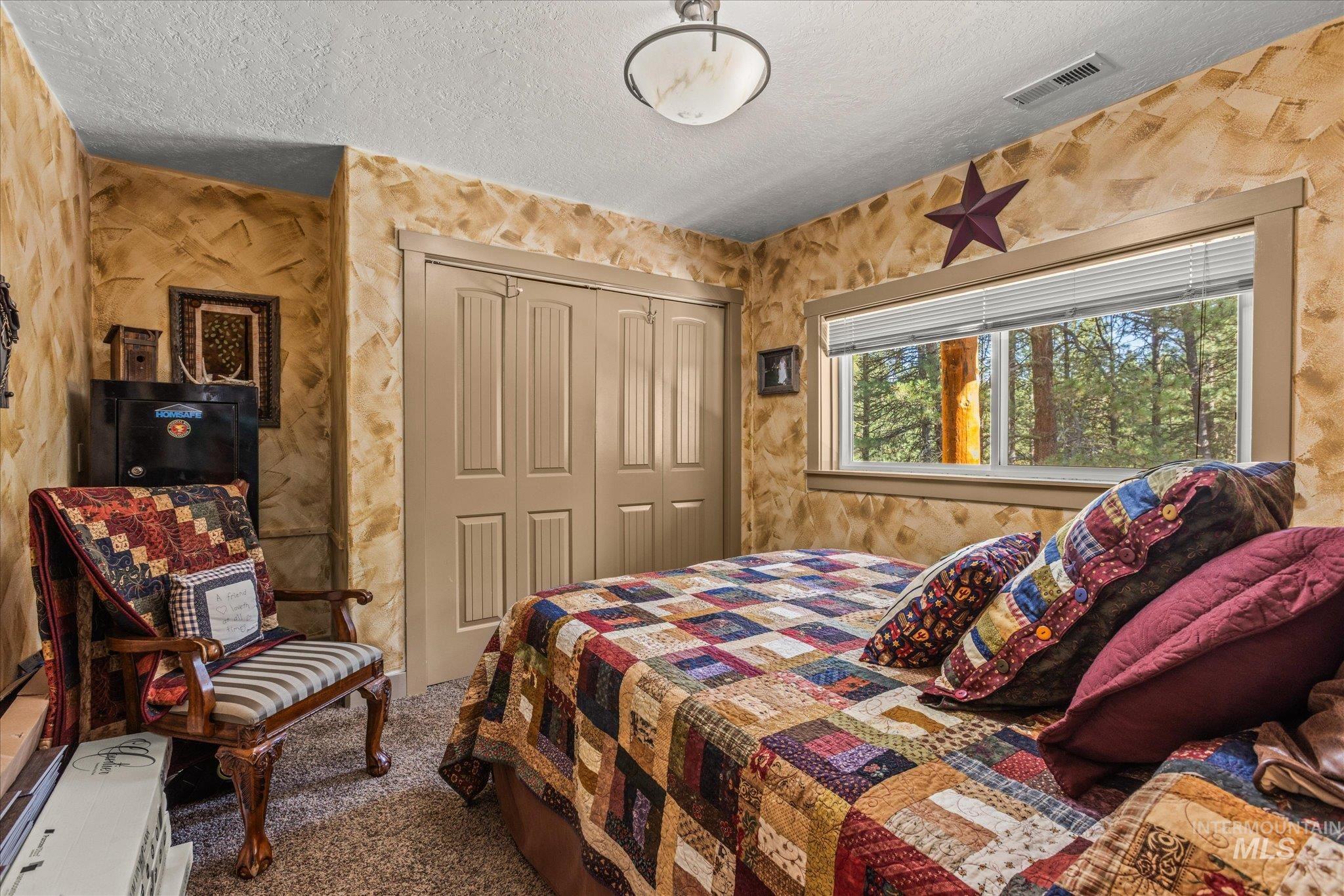 1 Sunset Trail, Banks, Idaho 83602, 5 Bedrooms, 3 Bathrooms, Residential For Sale, Price $699,900, 98986003
