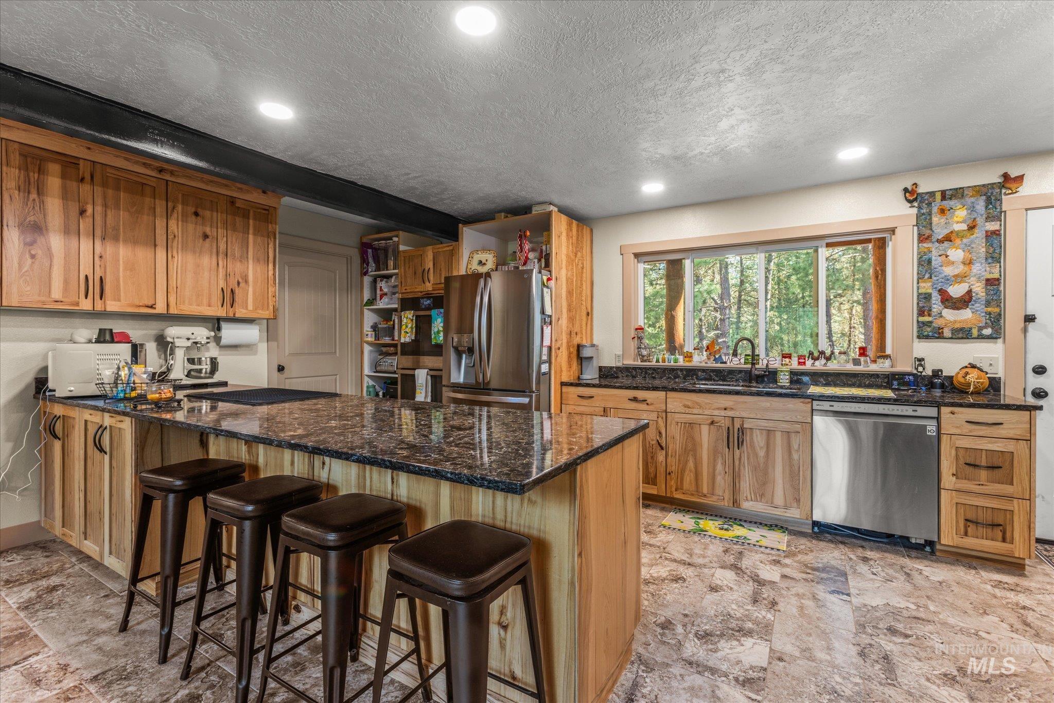1 Sunset Trail, Banks, Idaho 83602, 5 Bedrooms, 3 Bathrooms, Residential For Sale, Price $699,900, 98986003