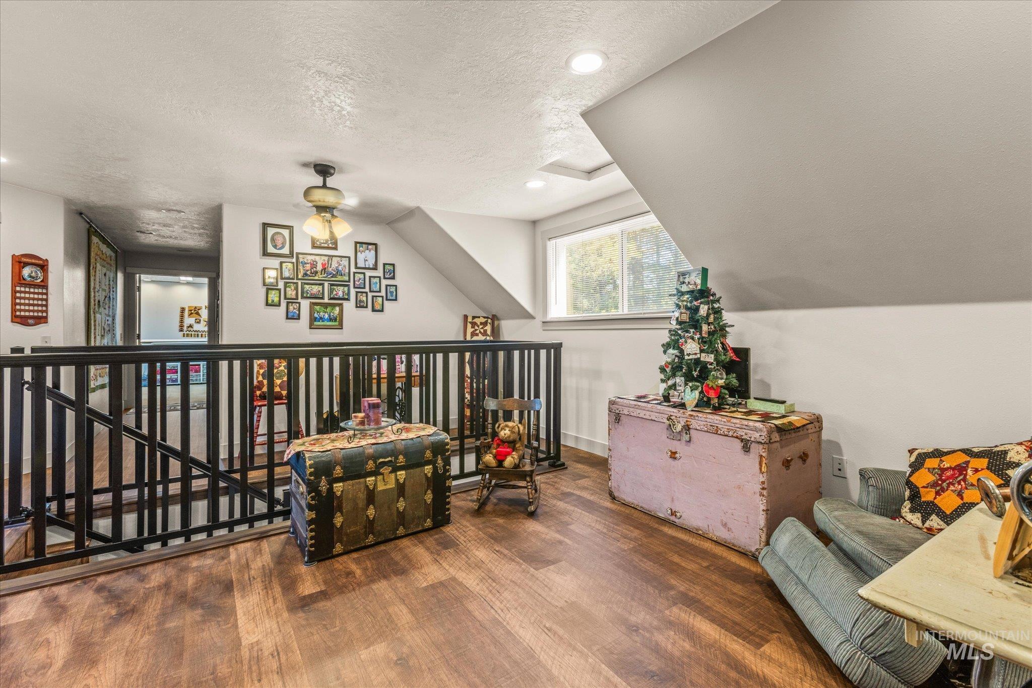 1 Sunset Trail, Banks, Idaho 83602, 5 Bedrooms, 3 Bathrooms, Residential For Sale, Price $699,900, 98986003