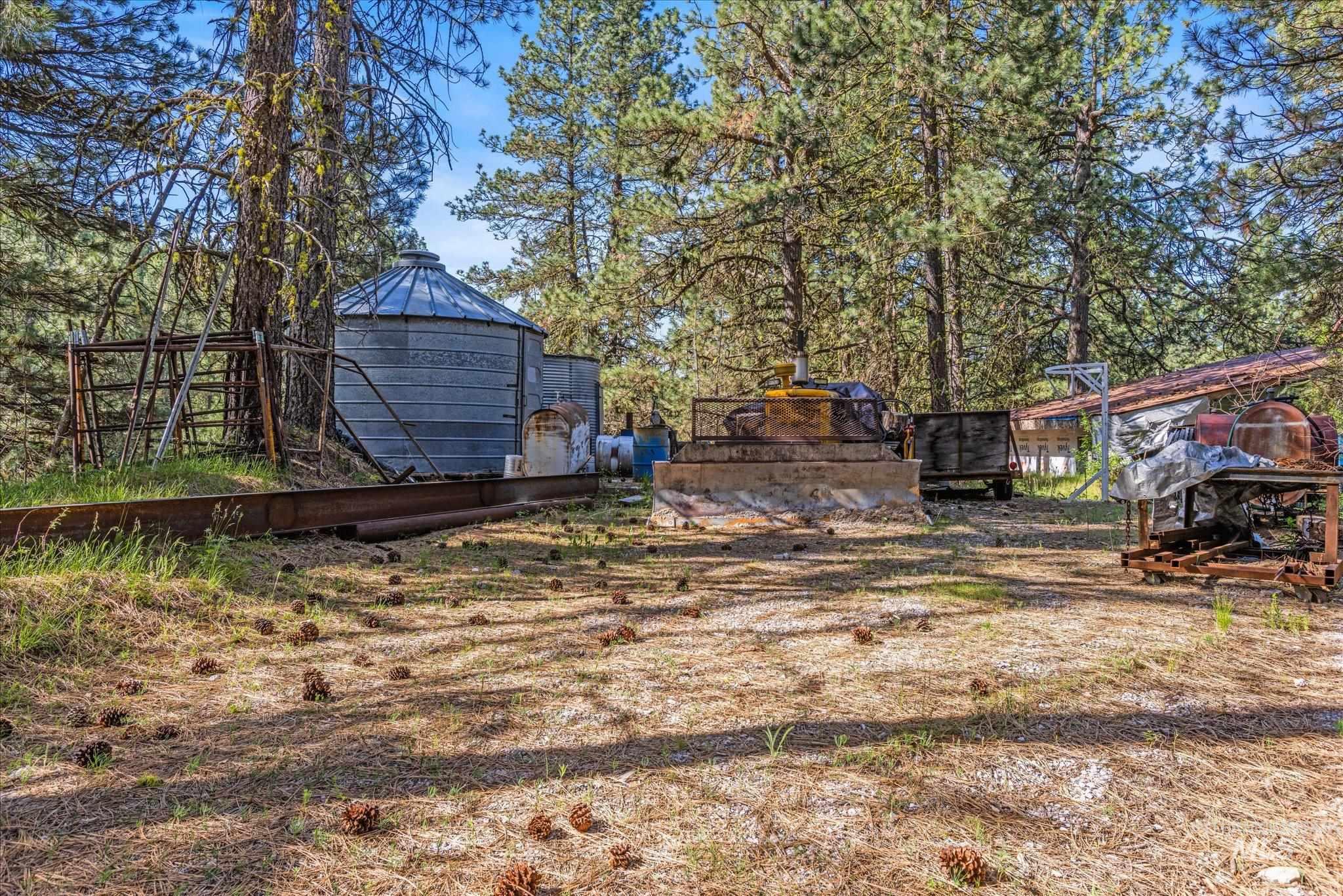 1 Sunset Trail, Banks, Idaho 83602, 5 Bedrooms, 3 Bathrooms, Residential For Sale, Price $699,900, 98986003