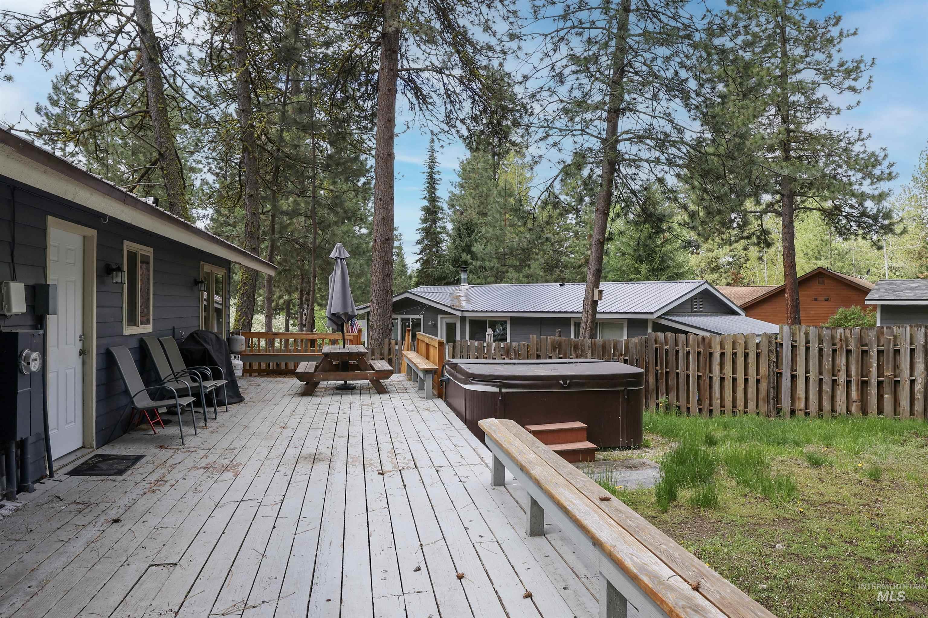 305 Gabi Lane, McCall, Idaho 83642, 4 Bedrooms, 3 Bathrooms, Residential For Sale, Price $735,000, 98986006