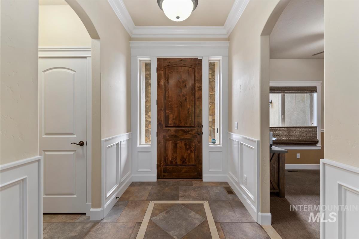 4710 W Montage Dr, Eagle, Idaho 83616, 3 Bedrooms, 2.5 Bathrooms, Residential For Sale, Price $939,900, 98986008