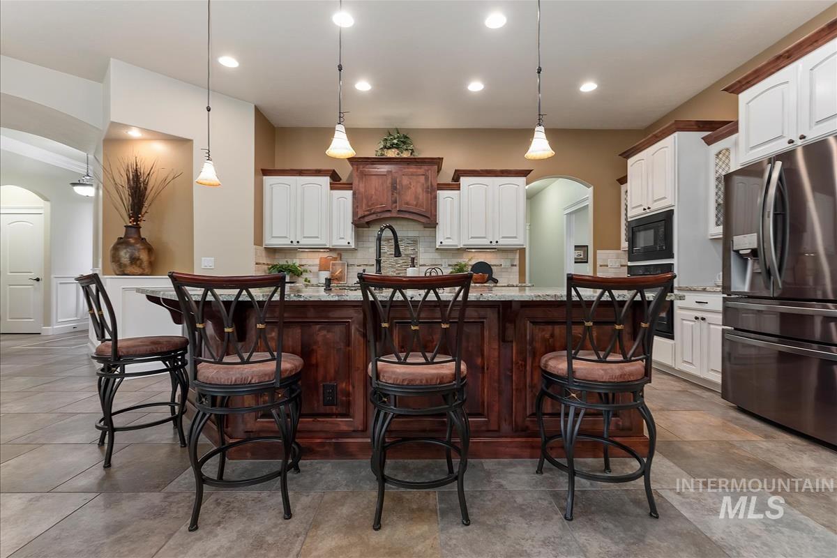 4710 W Montage Dr, Eagle, Idaho 83616, 3 Bedrooms, 2.5 Bathrooms, Residential For Sale, Price $939,900, 98986008