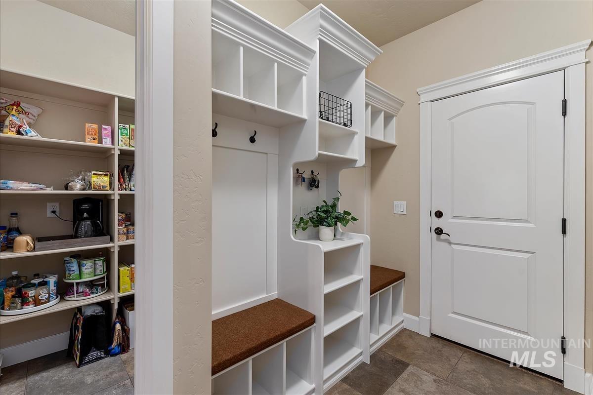 4710 W Montage Dr, Eagle, Idaho 83616, 3 Bedrooms, 2.5 Bathrooms, Residential For Sale, Price $939,900, 98986008