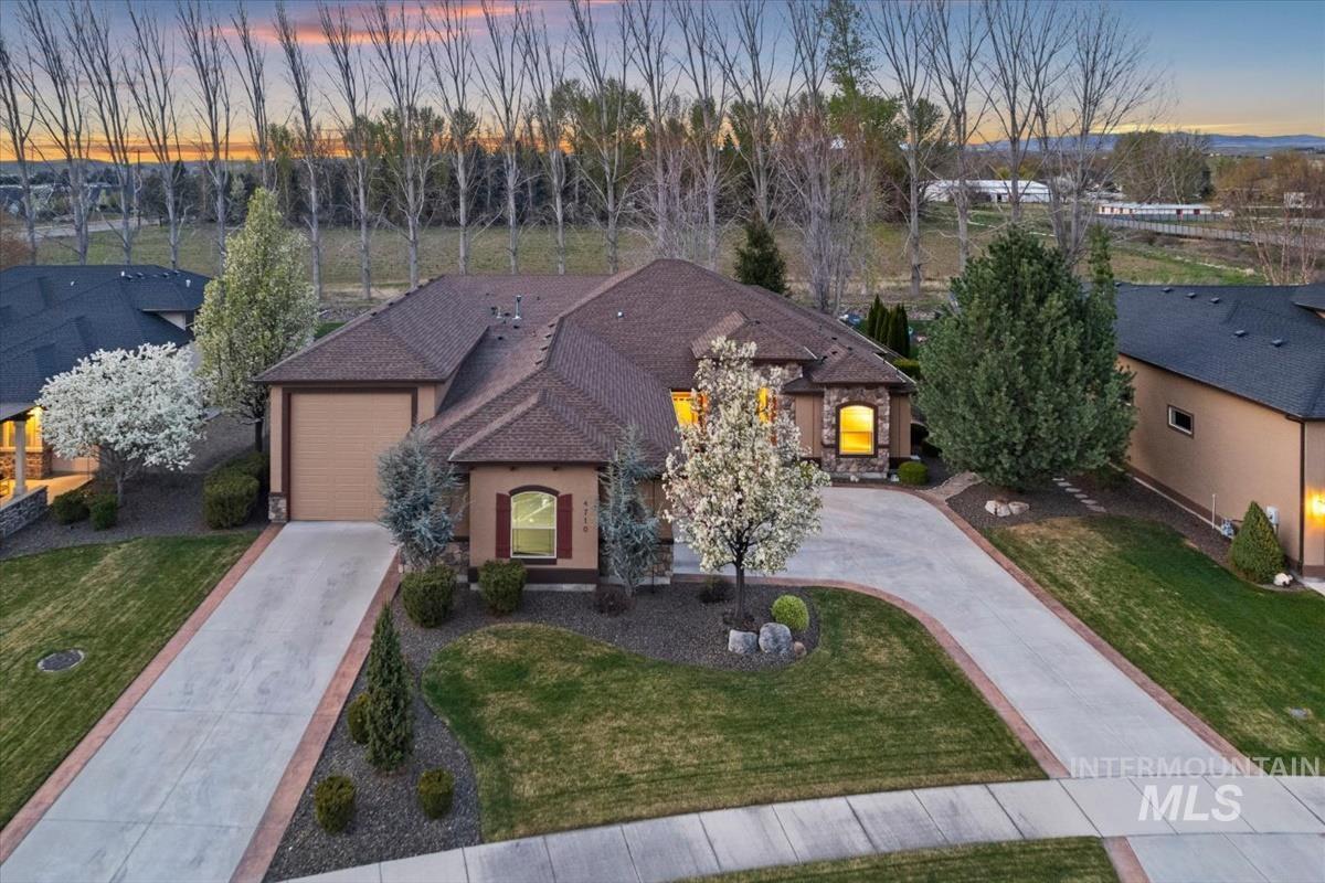 4710 W Montage Dr, Eagle, Idaho 83616, 3 Bedrooms, 2.5 Bathrooms, Residential For Sale, Price $939,900, 98986008