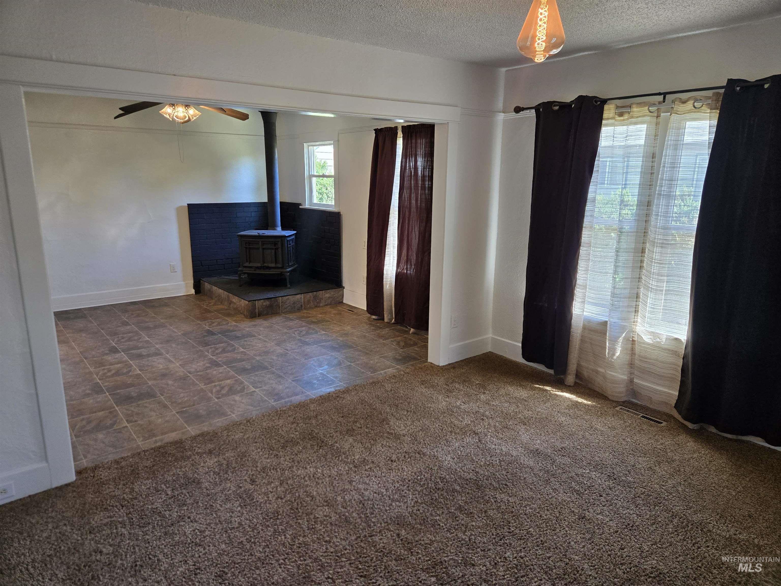 621 7th Street, Clarkston, Washington 99403, 2 Bedrooms, 1 Bathroom, Residential For Sale, Price $235,000, 98986010
