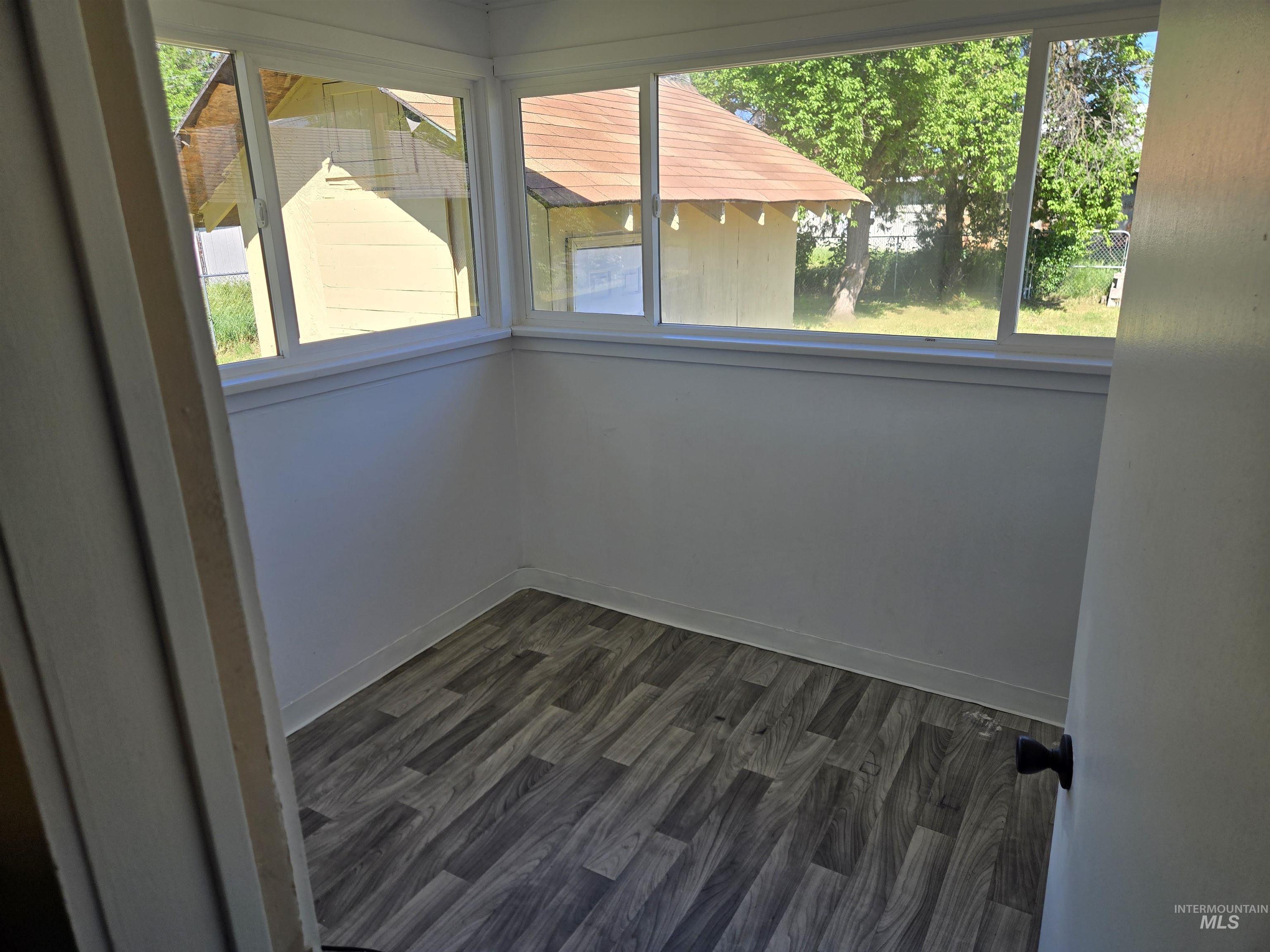 621 7th Street, Clarkston, Washington 99403, 2 Bedrooms, 1 Bathroom, Residential For Sale, Price $235,000, 98986010