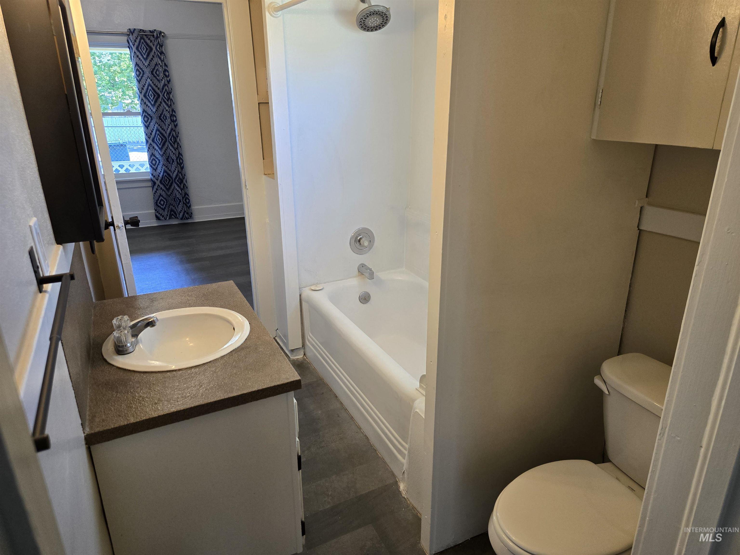 621 7th Street, Clarkston, Washington 99403, 2 Bedrooms, 1 Bathroom, Residential For Sale, Price $235,000, 98986010
