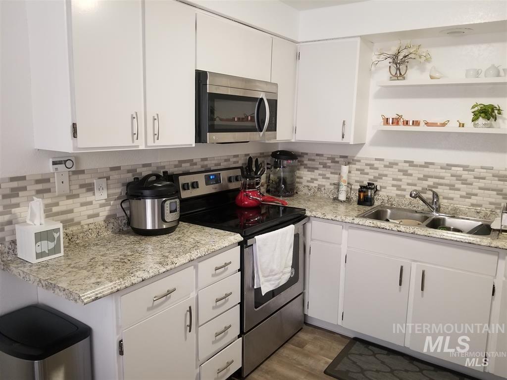 2061/2063 S Colorado Ave, Boise, Idaho 83706, 3 Bedrooms, 1 Bathroom, Residential Income For Sale, Price $569,900, 98986014