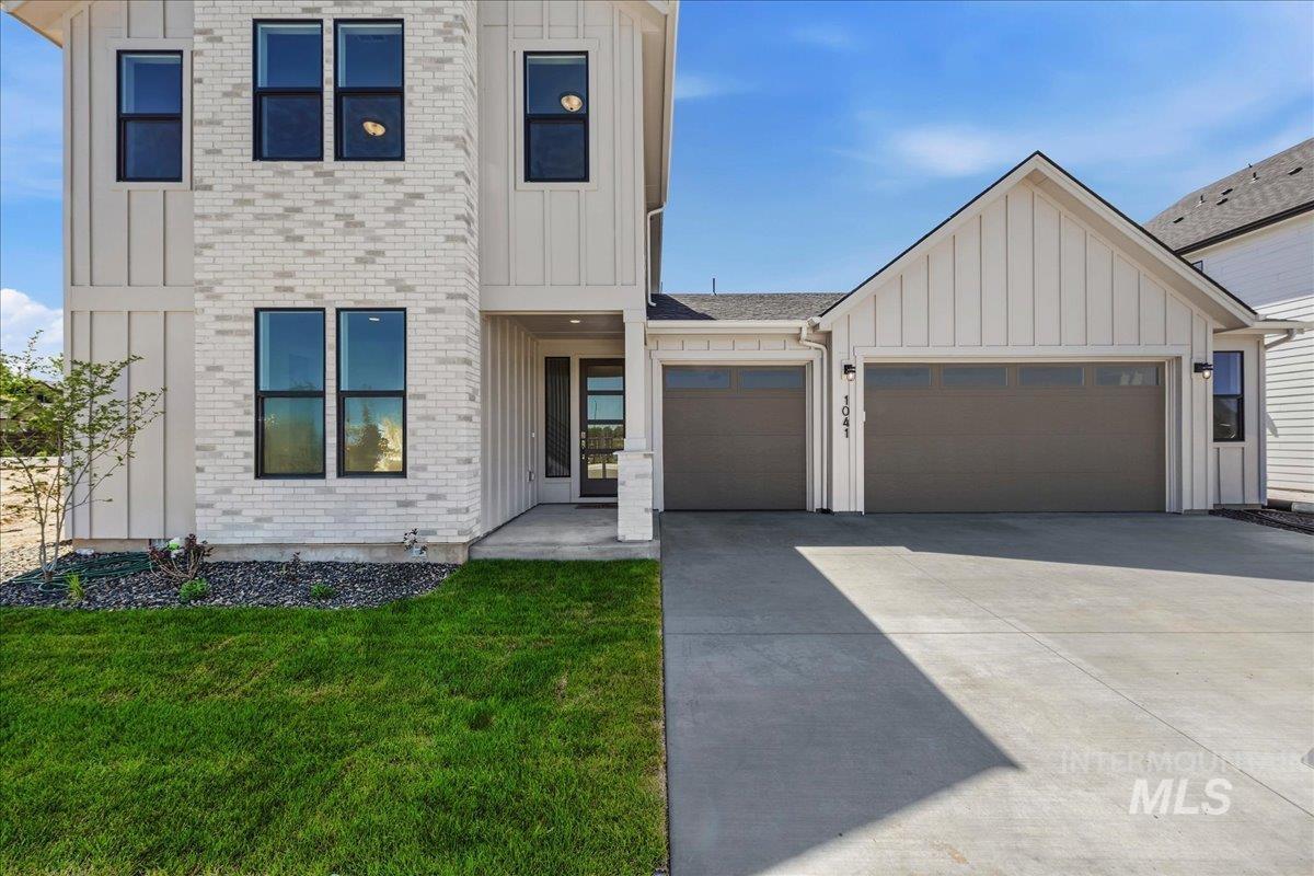 1041 W Malbar St., Meridian, Idaho 83646, 5 Bedrooms, 4 Bathrooms, Residential For Sale, Price $789,900, 98986022