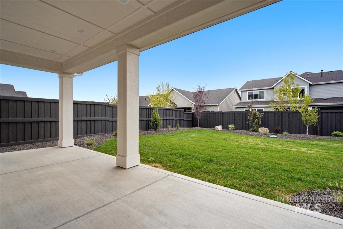 833 E Crescendo St, Meridian, Idaho 83642, 3 Bedrooms, 2.5 Bathrooms, Residential For Sale, Price $699,900, 98986023