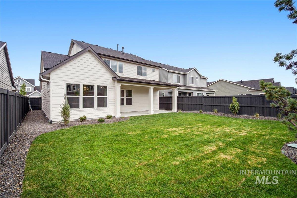 833 E Crescendo St, Meridian, Idaho 83642, 3 Bedrooms, 2.5 Bathrooms, Residential For Sale, Price $699,900, 98986023