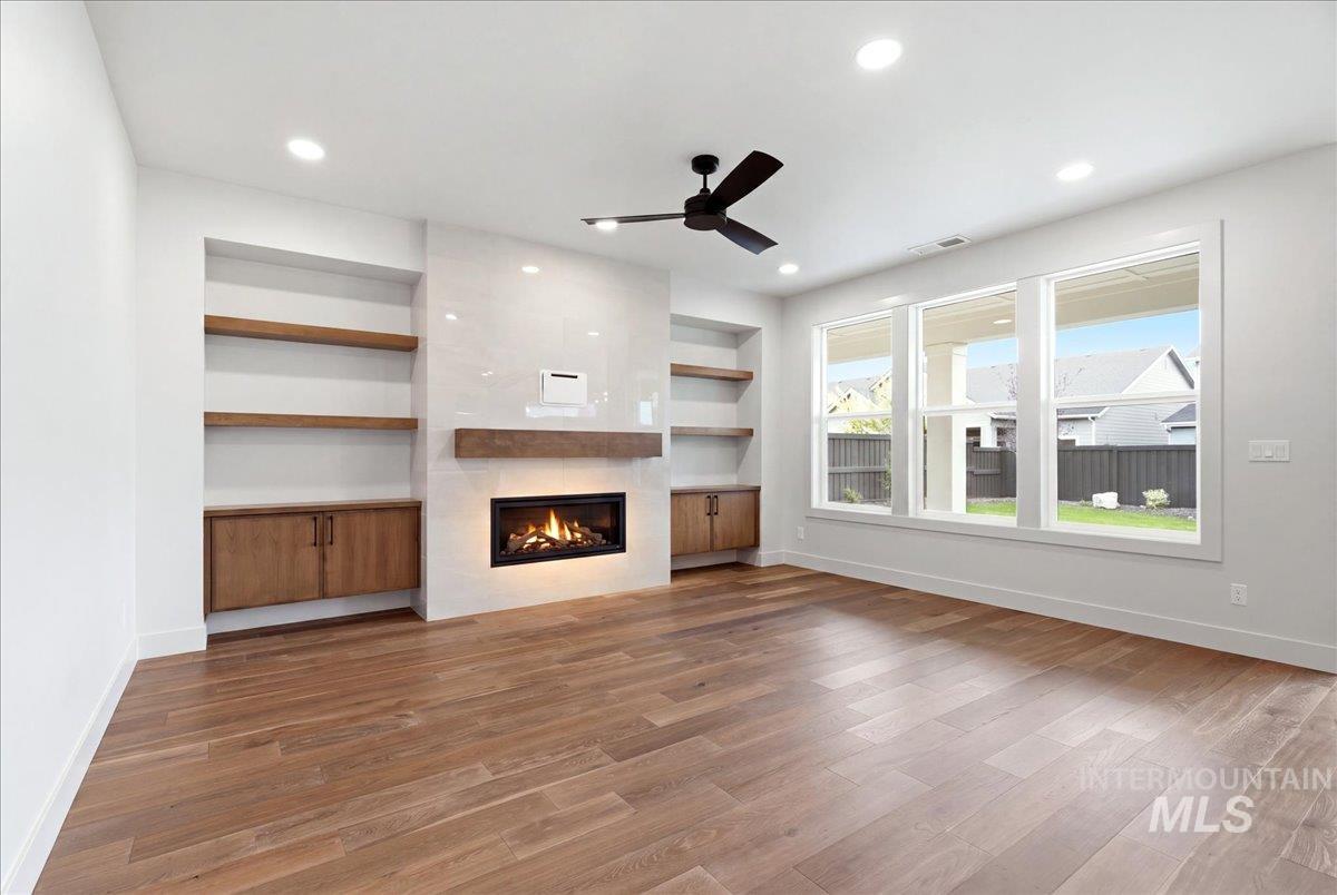 833 E Crescendo St, Meridian, Idaho 83642, 3 Bedrooms, 2.5 Bathrooms, Residential For Sale, Price $699,900, 98986023