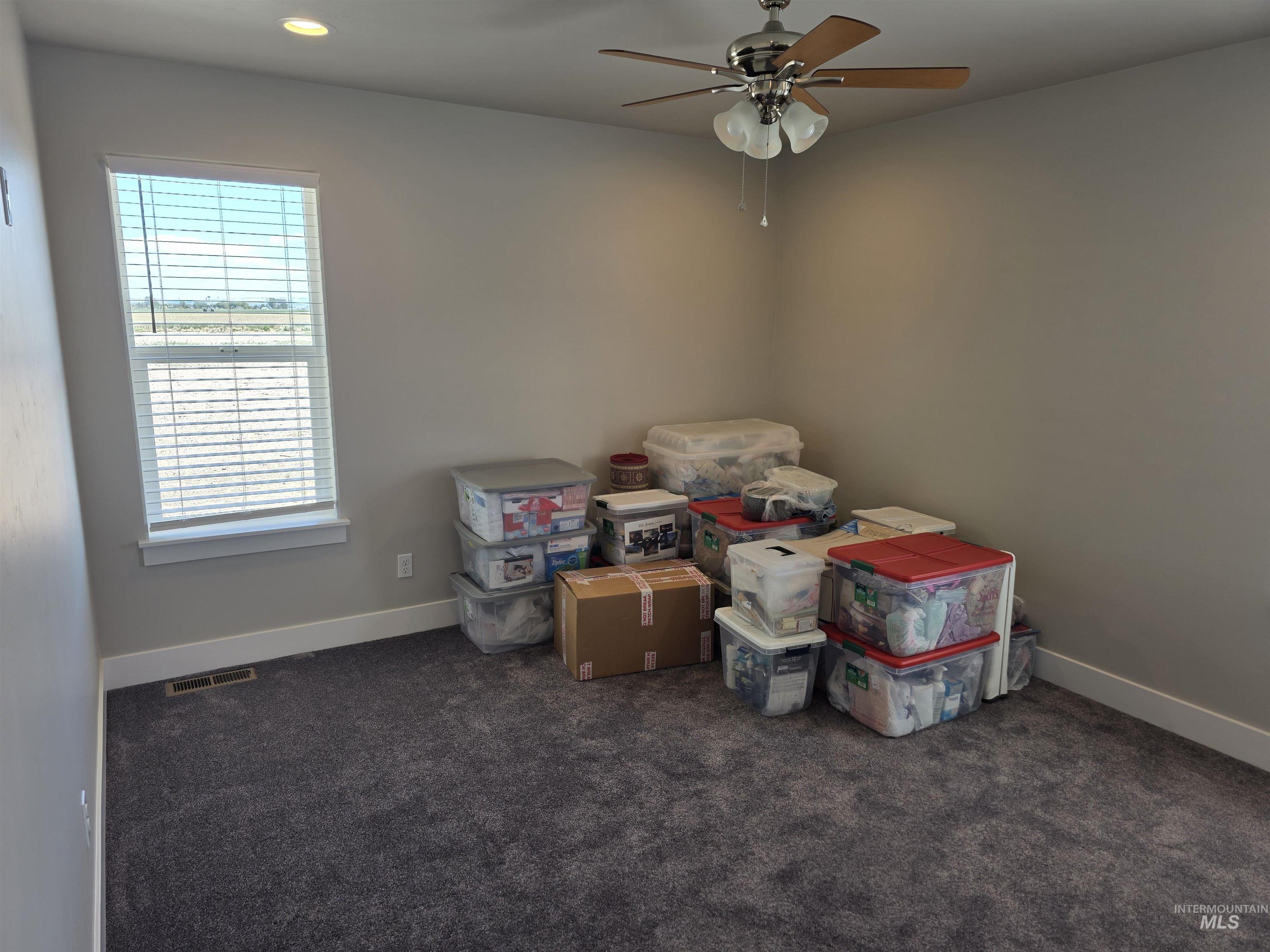 2843 E 3500 N., Twin Falls, Idaho 83301, 4 Bedrooms, 2 Bathrooms, Residential For Sale, Price $575,000, 98986026
