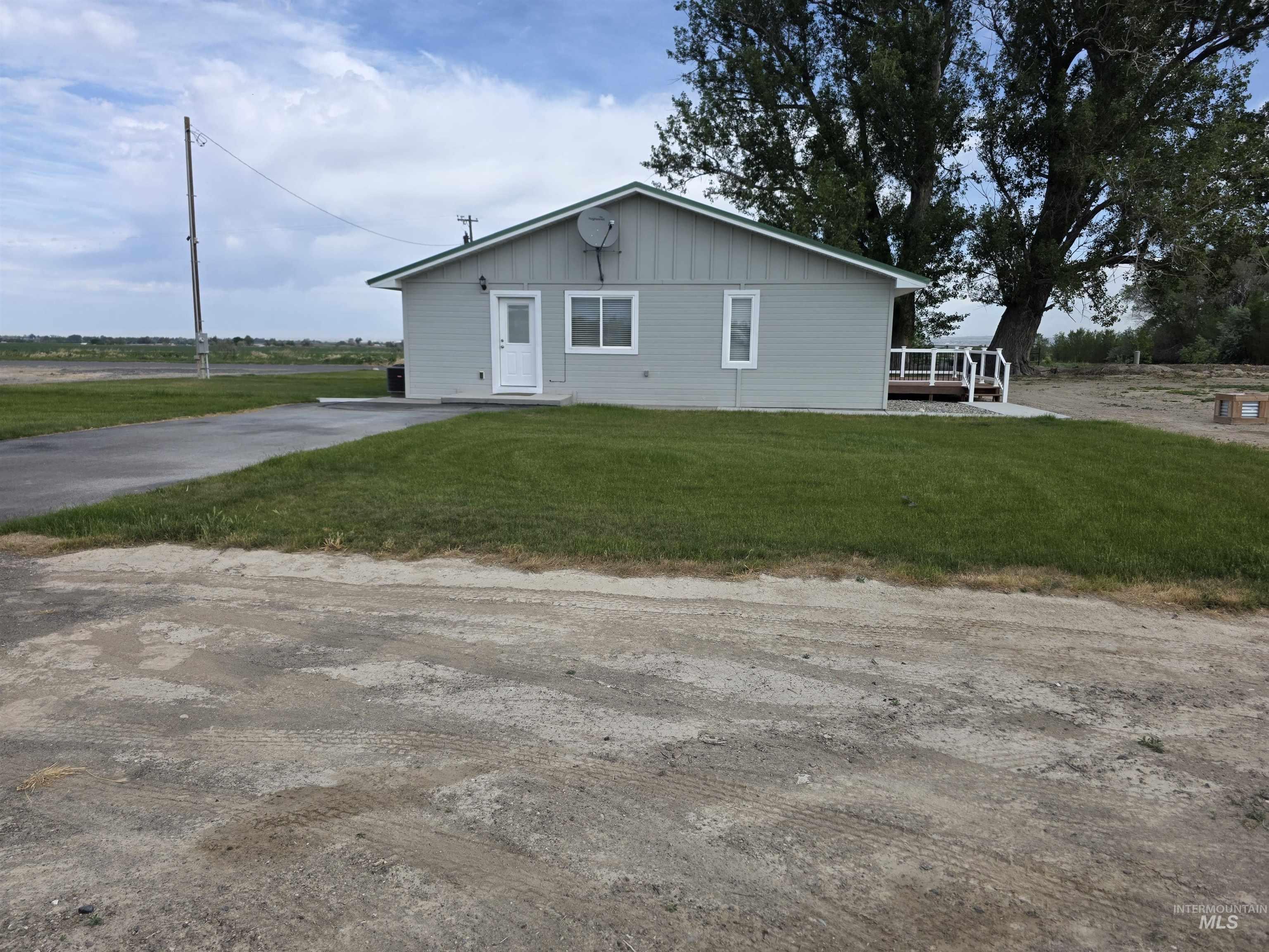 2843 E 3500 N., Twin Falls, Idaho 83301, 4 Bedrooms, 2 Bathrooms, Residential For Sale, Price $590,000, 98986026