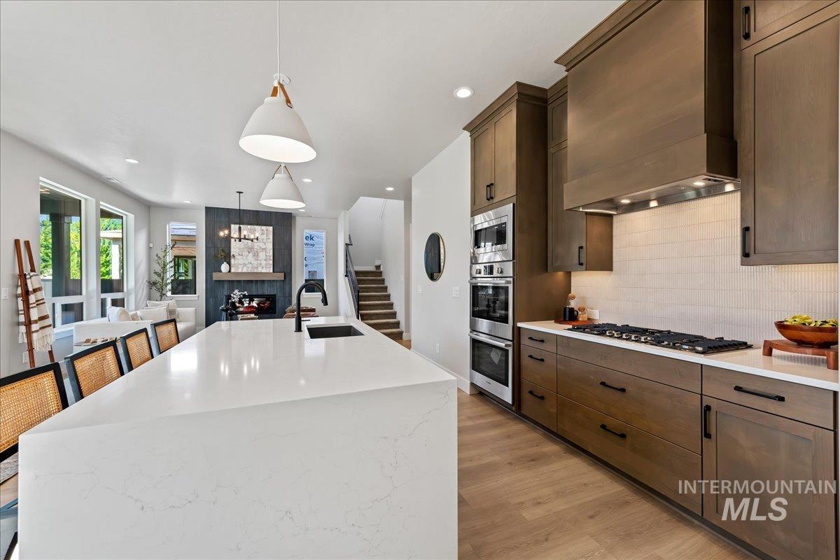 985 W Malbar St., Meridian, Idaho 83646, 4 Bedrooms, 3 Bathrooms, Residential For Sale, Price $774,900, 98986027