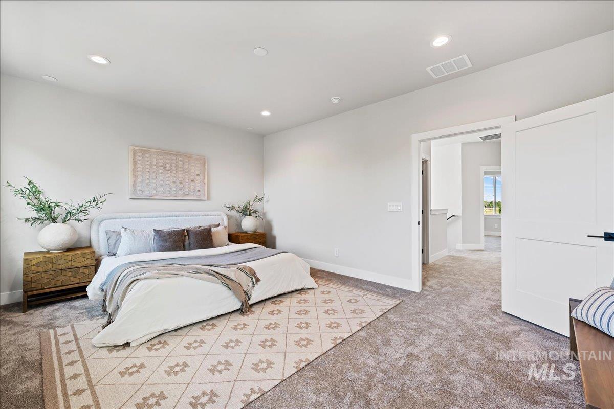 985 W Malbar St., Meridian, Idaho 83646, 4 Bedrooms, 3 Bathrooms, Residential For Sale, Price $774,900, 98986027