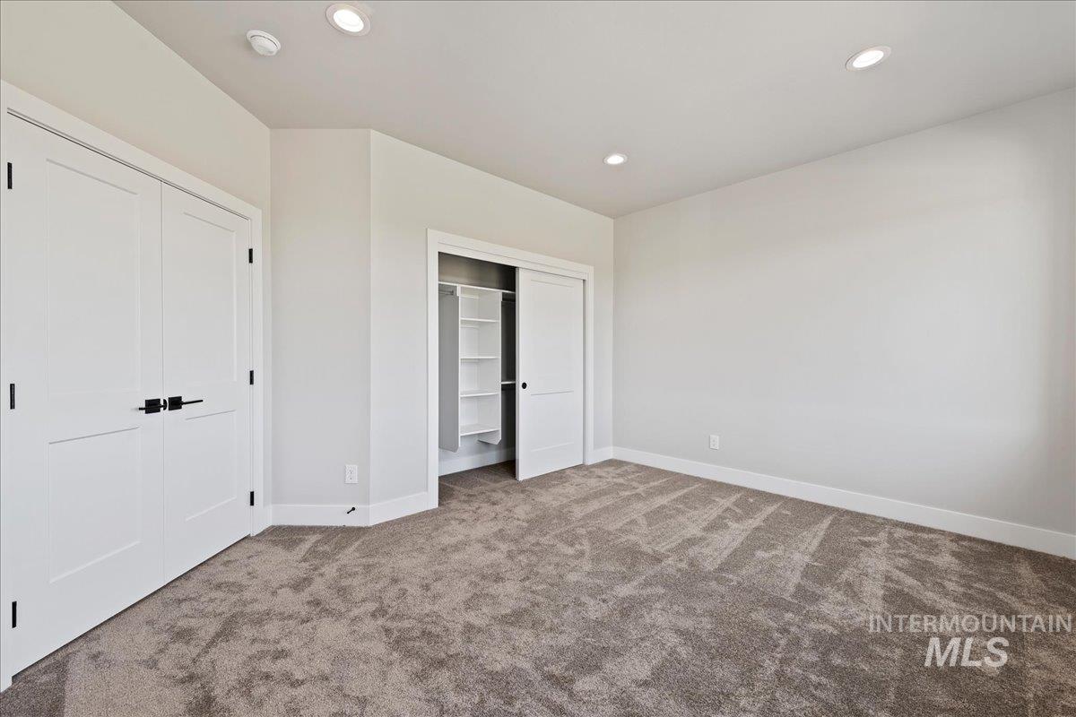 985 W Malbar St., Meridian, Idaho 83646, 4 Bedrooms, 3 Bathrooms, Residential For Sale, Price $774,900, 98986027