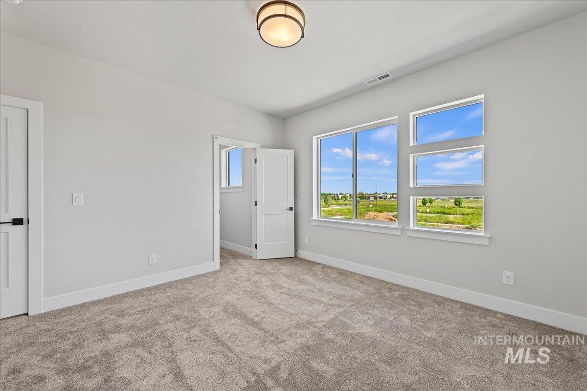 985 W Malbar St., Meridian, Idaho 83646, 4 Bedrooms, 3 Bathrooms, Residential For Sale, Price $774,900, 98986027
