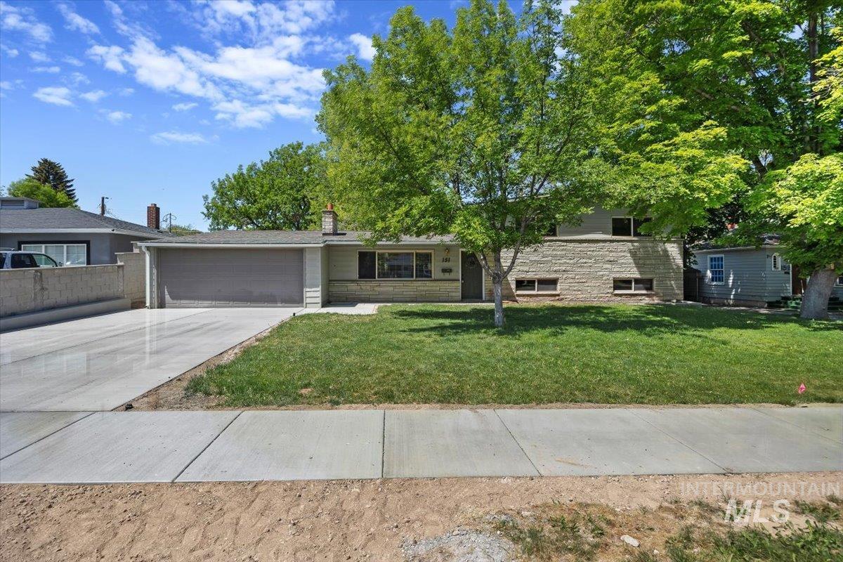 151 Fillmore St, Twin Falls, Idaho 83301, 4 Bedrooms, 3 Bathrooms, Residential For Sale, Price $450,000, 98986032