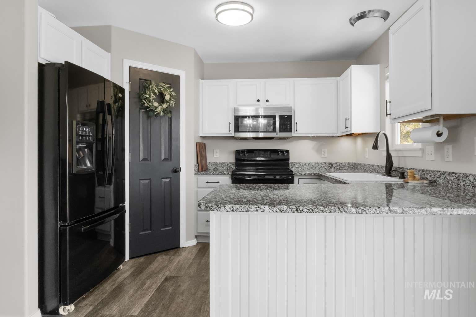 1547 Saddler St, Twin Falls, Idaho 83301, 4 Bedrooms, 2 Bathrooms, Residential For Sale, Price $359,999, 98986033