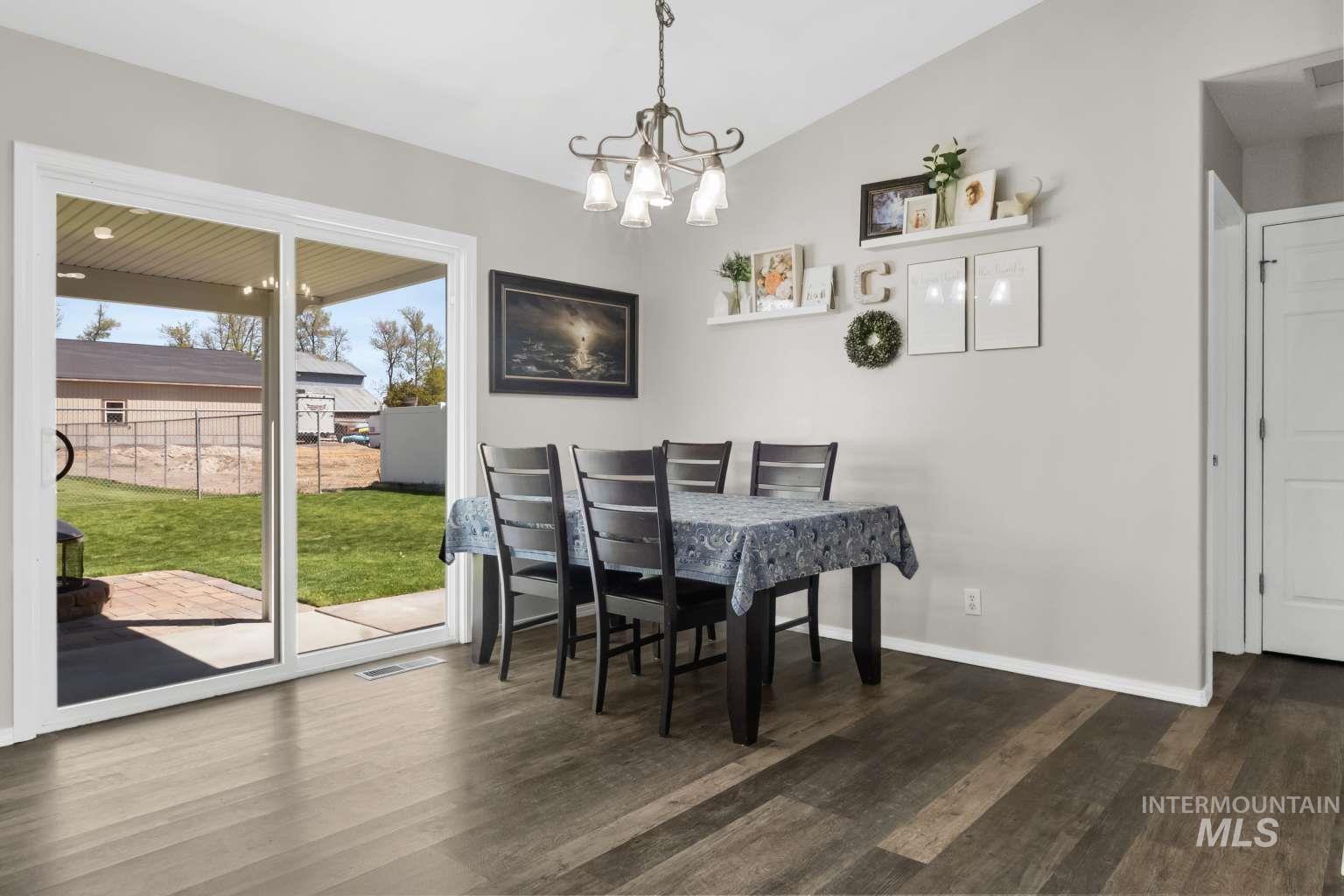 1547 Saddler St, Twin Falls, Idaho 83301, 4 Bedrooms, 2 Bathrooms, Residential For Sale, Price $359,999, 98986033