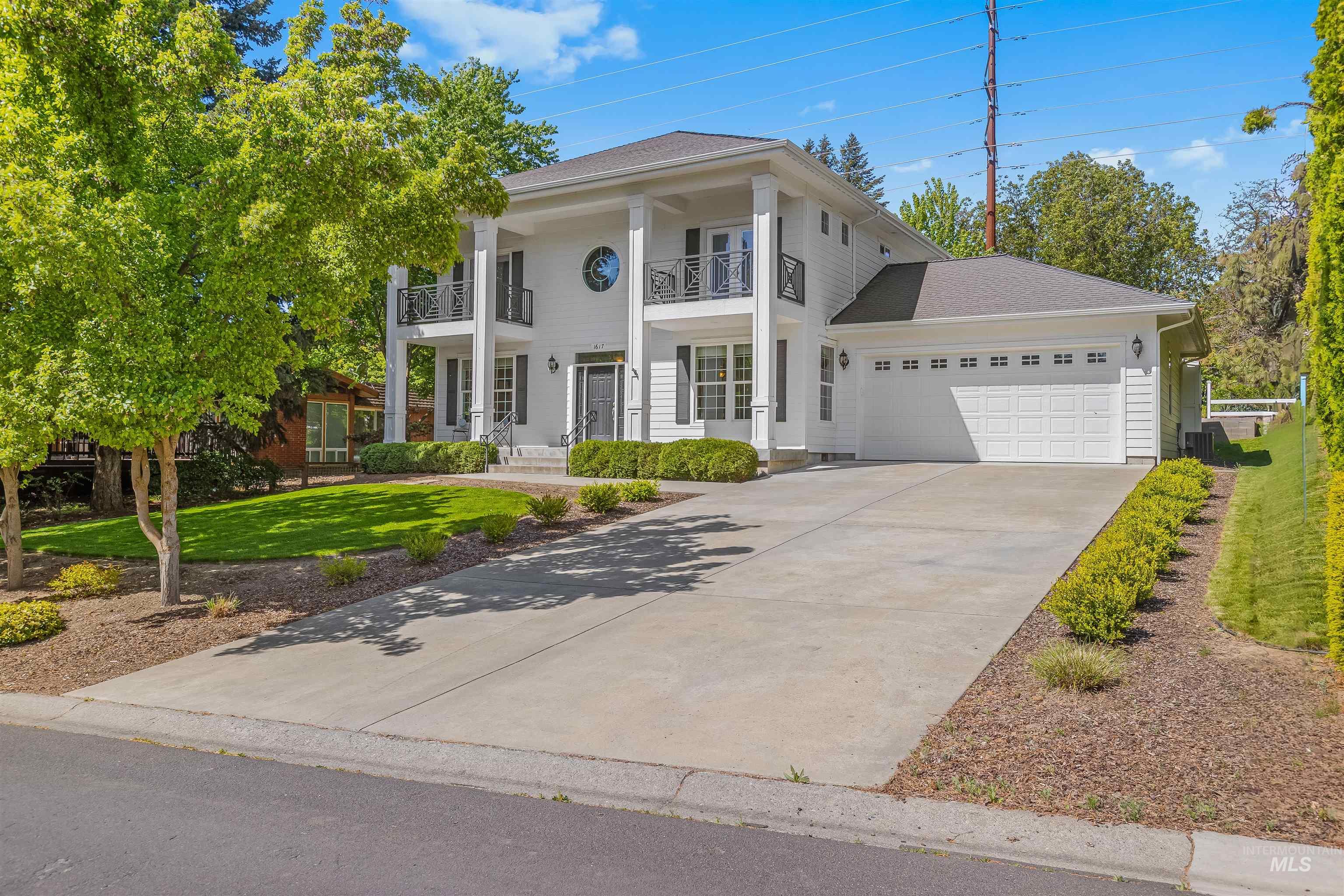 1617 Pine Cone Rd, Moscow, Idaho 83843, 3 Bedrooms, 3 Bathrooms, Residential For Sale, Price $697,000, 98986035