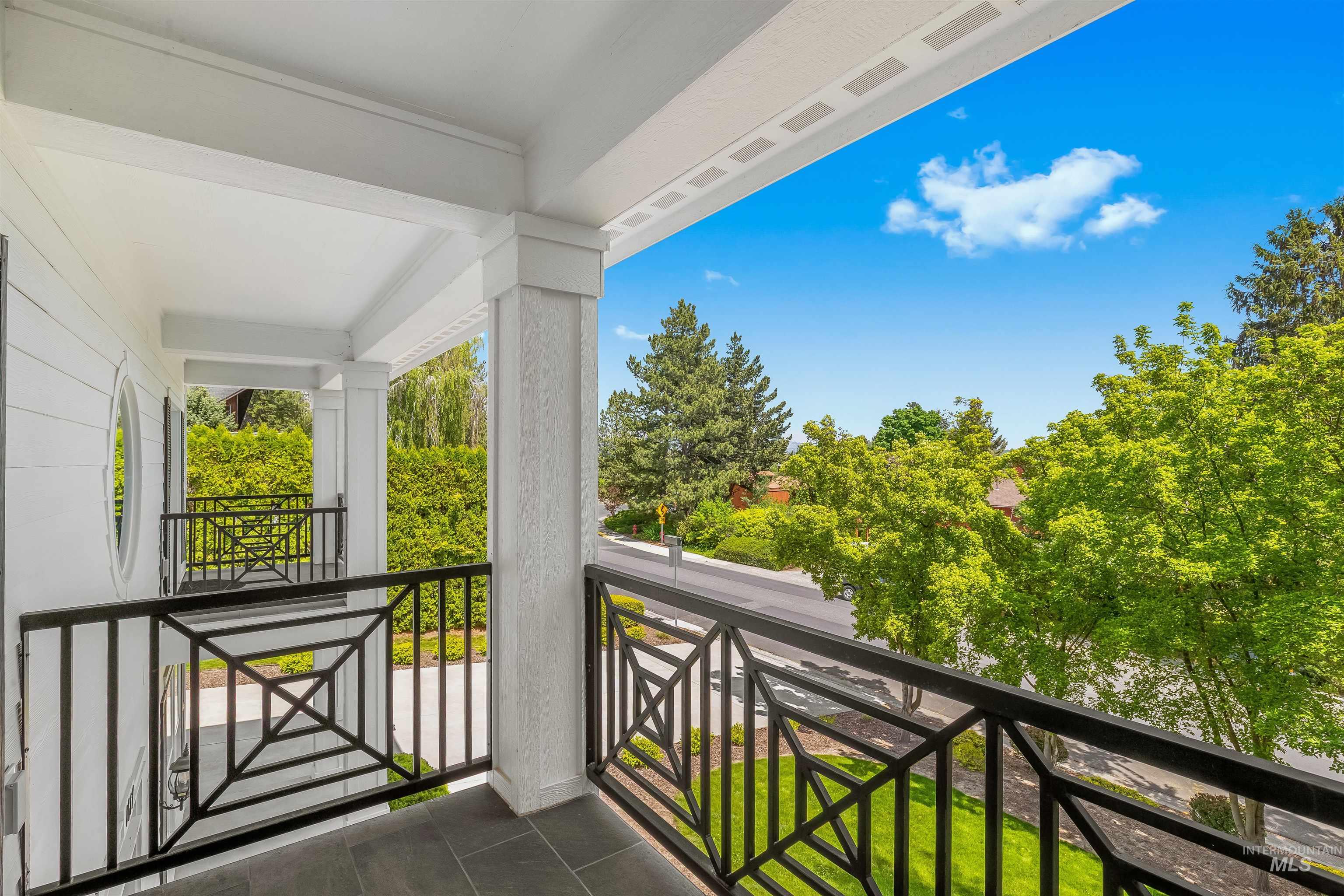 1617 Pine Cone Rd, Moscow, Idaho 83843, 3 Bedrooms, 3 Bathrooms, Residential For Sale, Price $697,000, 98986035