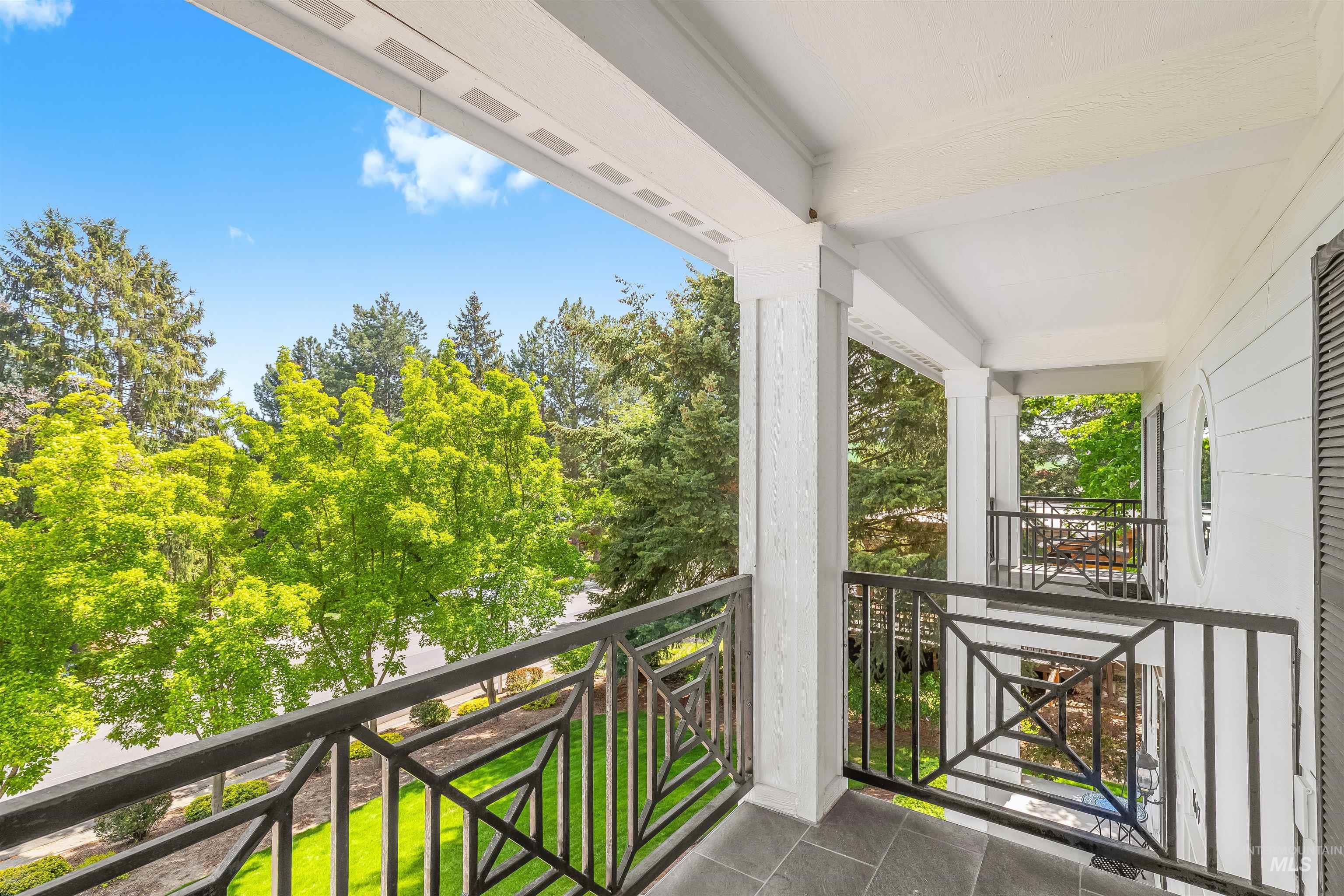 1617 Pine Cone Rd, Moscow, Idaho 83843, 3 Bedrooms, 3 Bathrooms, Residential For Sale, Price $697,000, 98986035