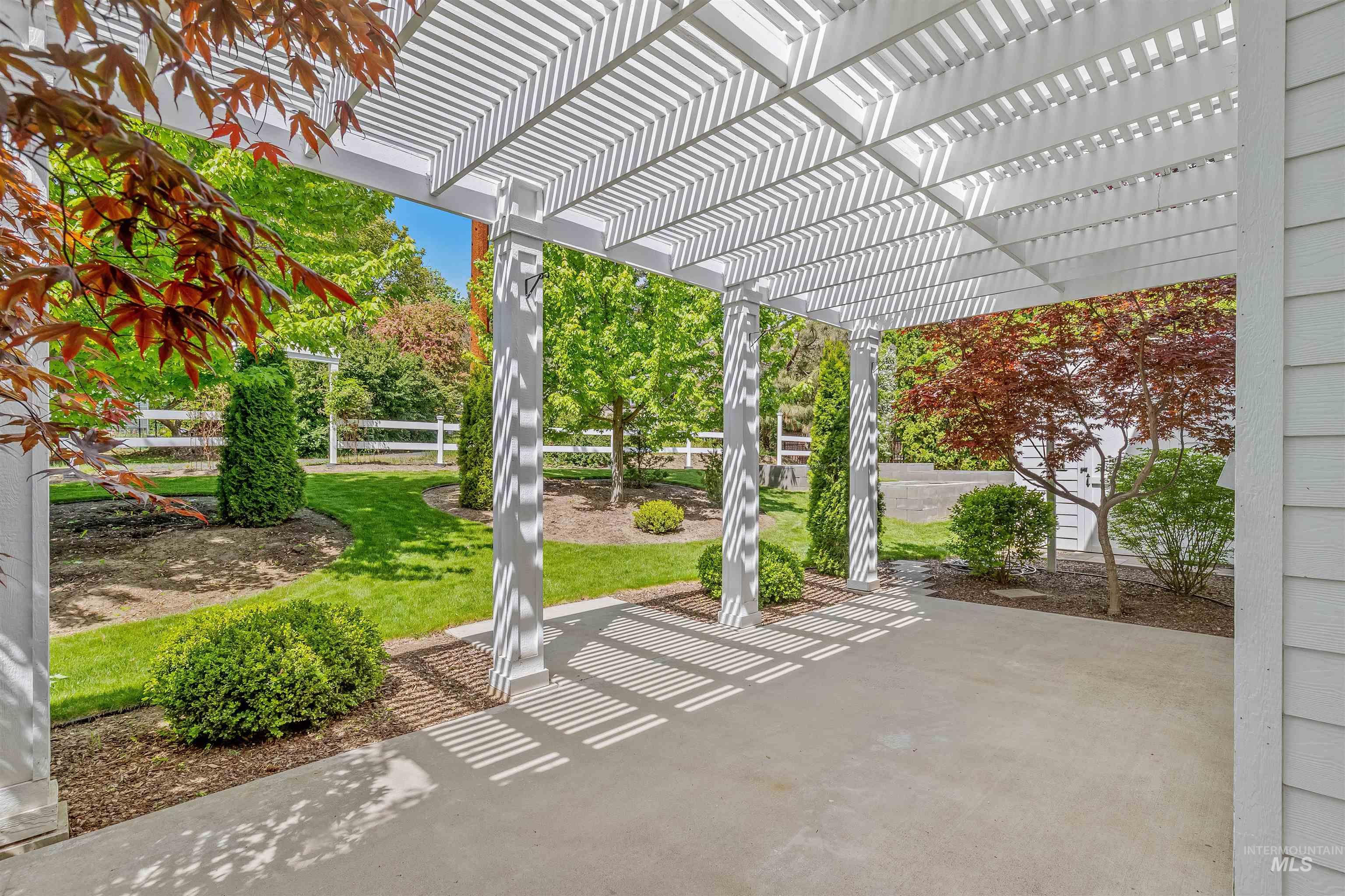 1617 Pine Cone Rd, Moscow, Idaho 83843, 3 Bedrooms, 3 Bathrooms, Residential For Sale, Price $697,000, 98986035