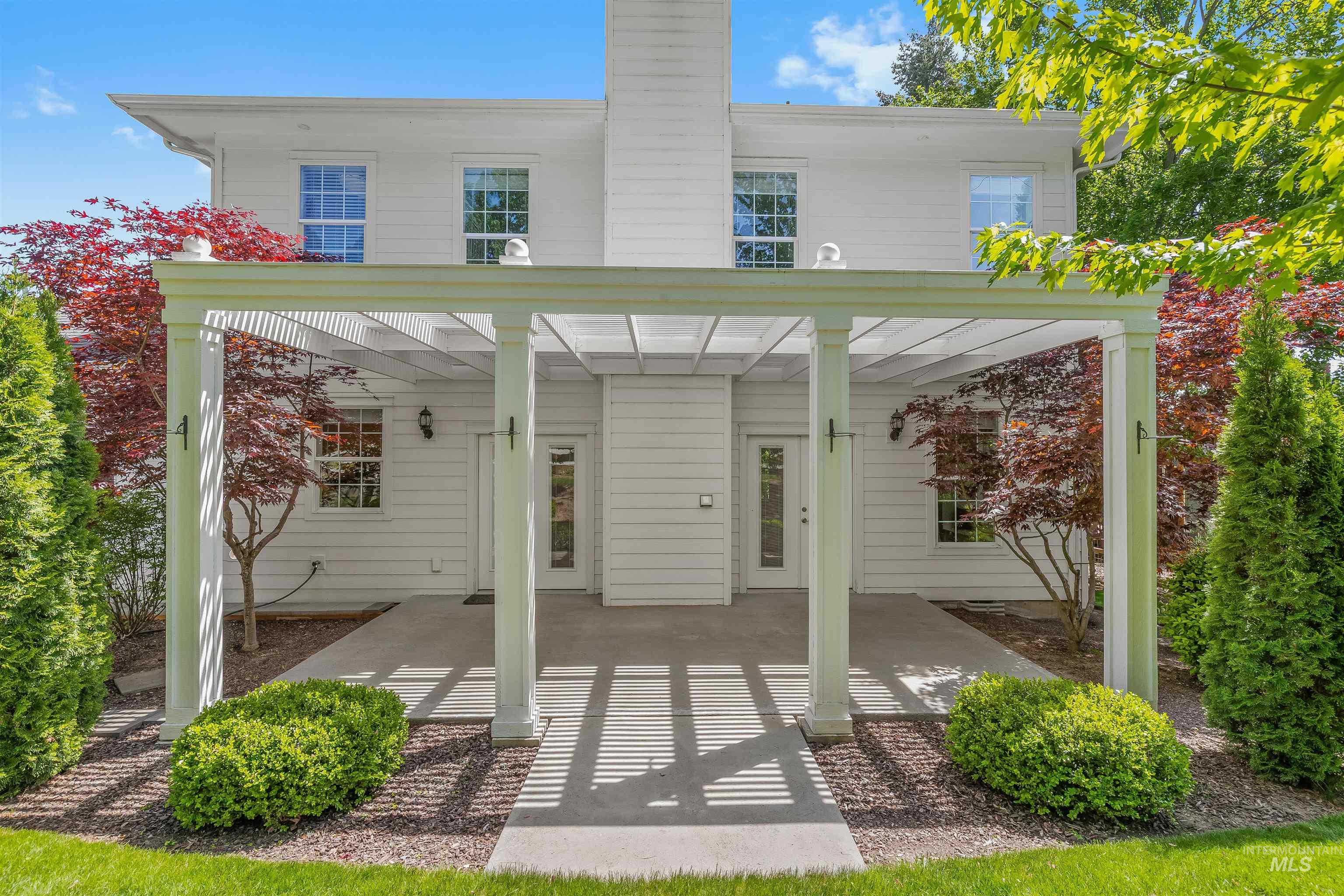 1617 Pine Cone Rd, Moscow, Idaho 83843, 3 Bedrooms, 3 Bathrooms, Residential For Sale, Price $697,000, 98986035