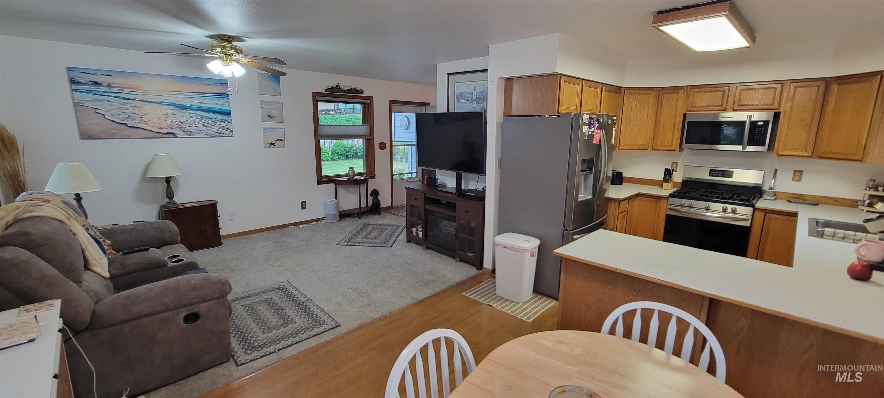 1303 4th st, Asotin, Washington 99402, 4 Bedrooms, 2 Bathrooms, Residential For Sale, Price $458,000, 98986040