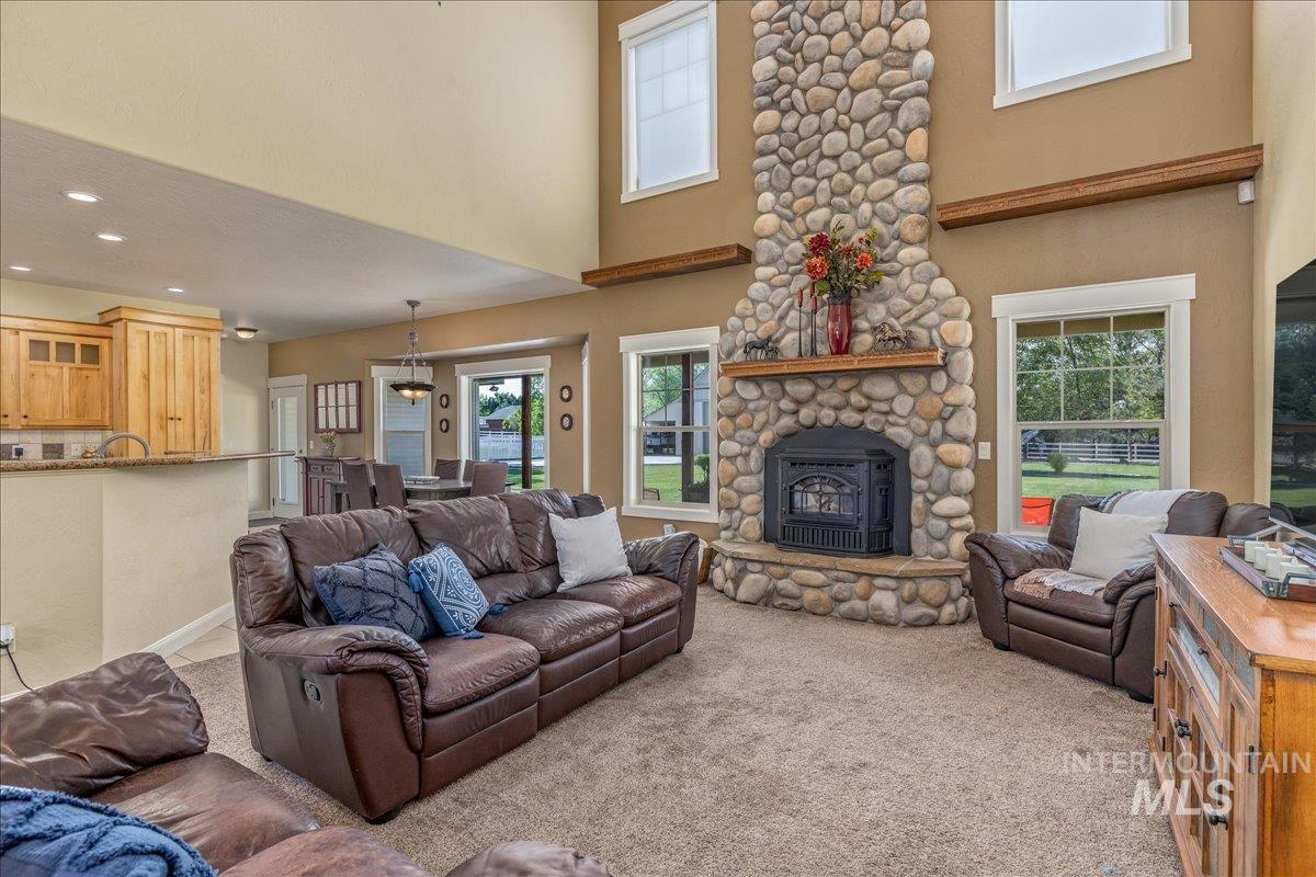 15344 Cupid Dr, Caldwell, Idaho 83607, 5 Bedrooms, 4 Bathrooms, Residential For Sale, Price $1,250,000, 98986041