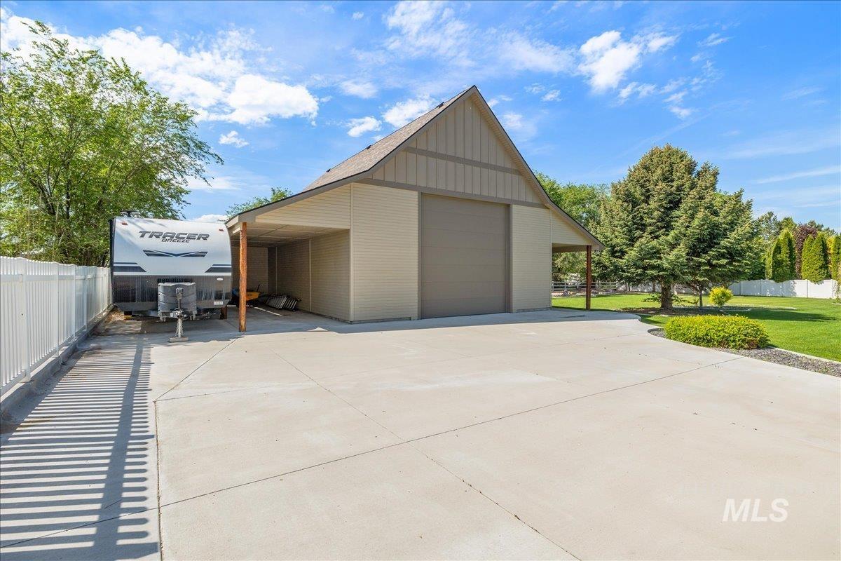 15344 Cupid Dr, Caldwell, Idaho 83607, 5 Bedrooms, 4 Bathrooms, Residential For Sale, Price $1,250,000, 98986041