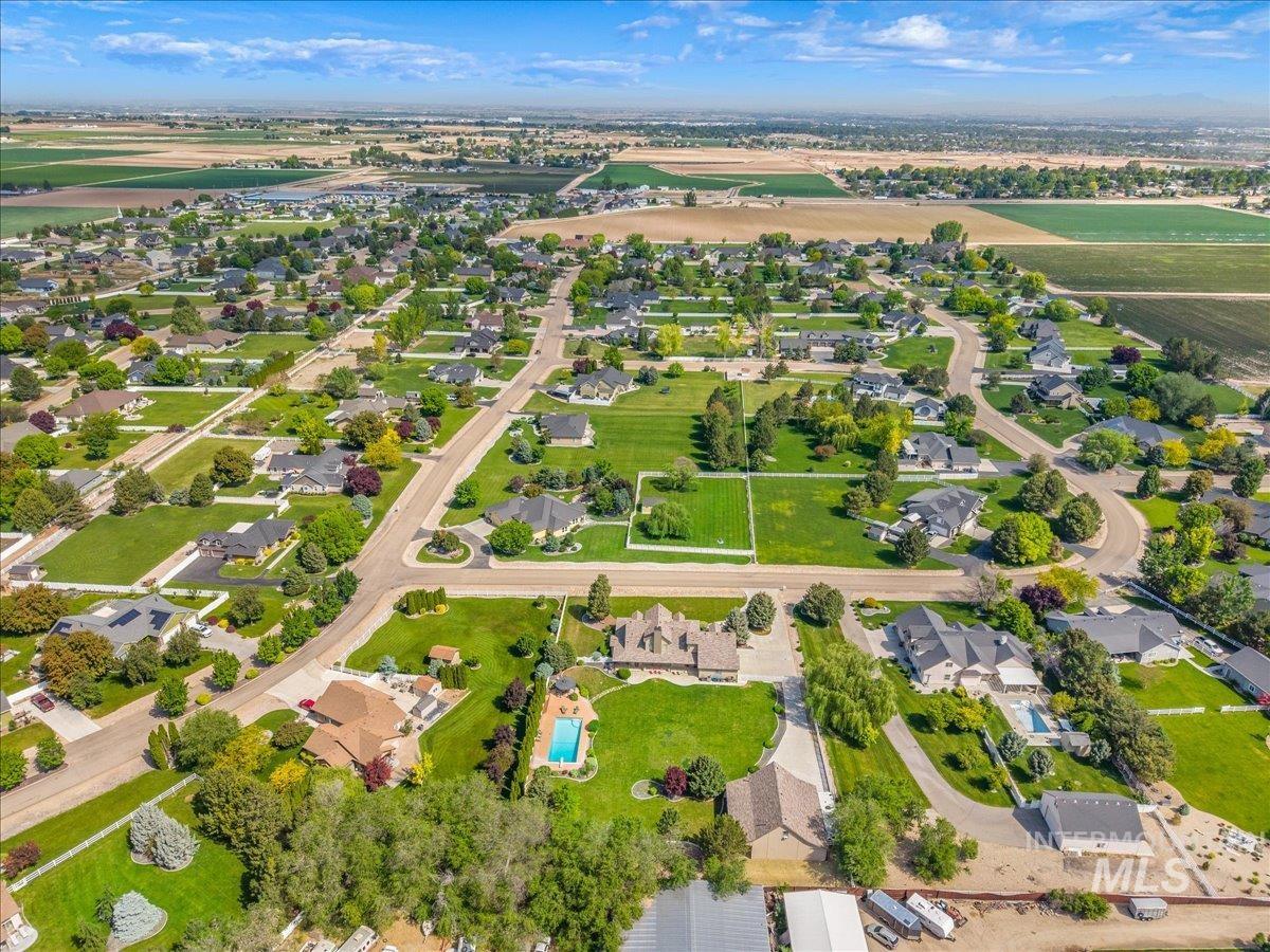 15344 Cupid Dr, Caldwell, Idaho 83607, 5 Bedrooms, 4 Bathrooms, Residential For Sale, Price $1,250,000, 98986041