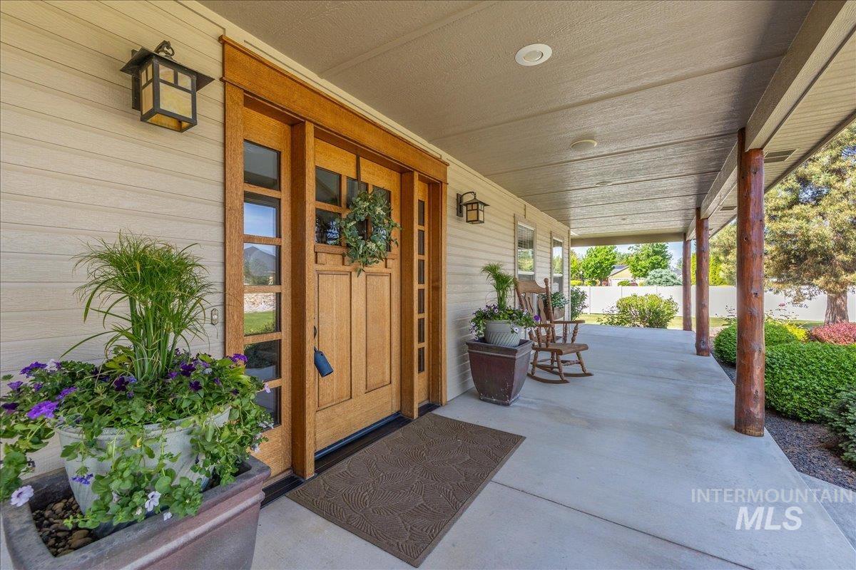 15344 Cupid Dr, Caldwell, Idaho 83607, 5 Bedrooms, 4 Bathrooms, Residential For Sale, Price $1,250,000, 98986041