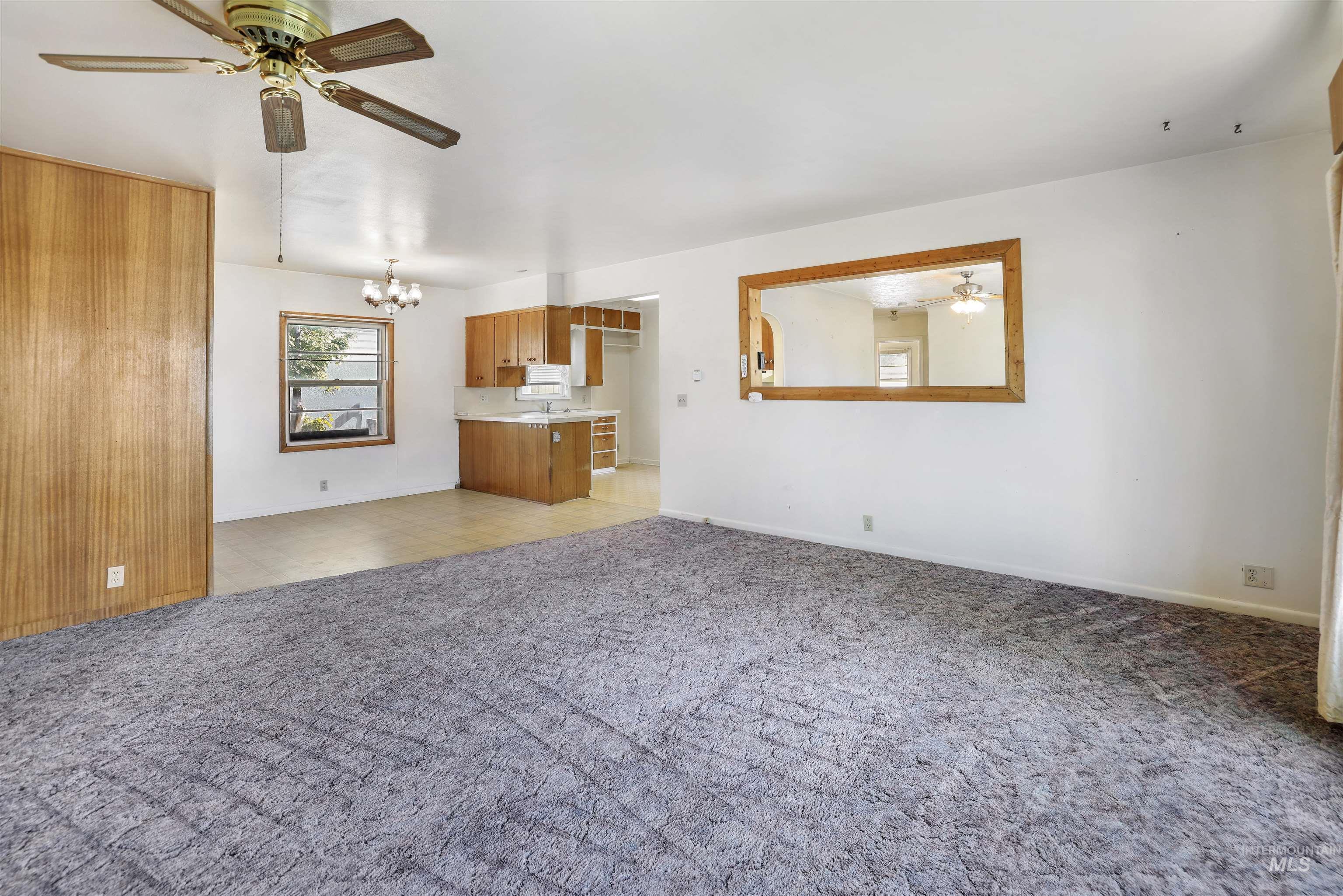 334 12th Ave W, Gooding, Idaho 83330, 2 Bedrooms, 1.5 Bathrooms, Residential For Sale, Price $265,000, 98986042