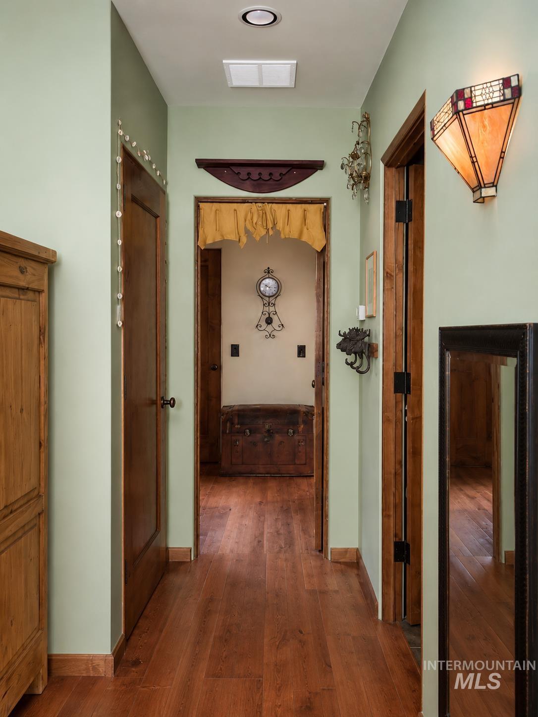 189 Heath Drive, Riggins, Idaho 83549, 3 Bedrooms, 2 Bathrooms, Residential For Sale, Price $649,000, 98986043