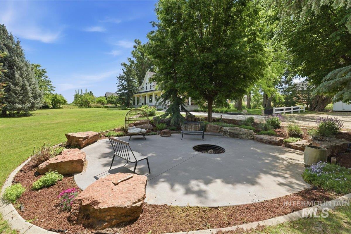 1811 W Greenhurst Rd, Nampa, Idaho 83686, 4 Bedrooms, 3.5 Bathrooms, Residential For Sale, Price $1,095,000, 98986044