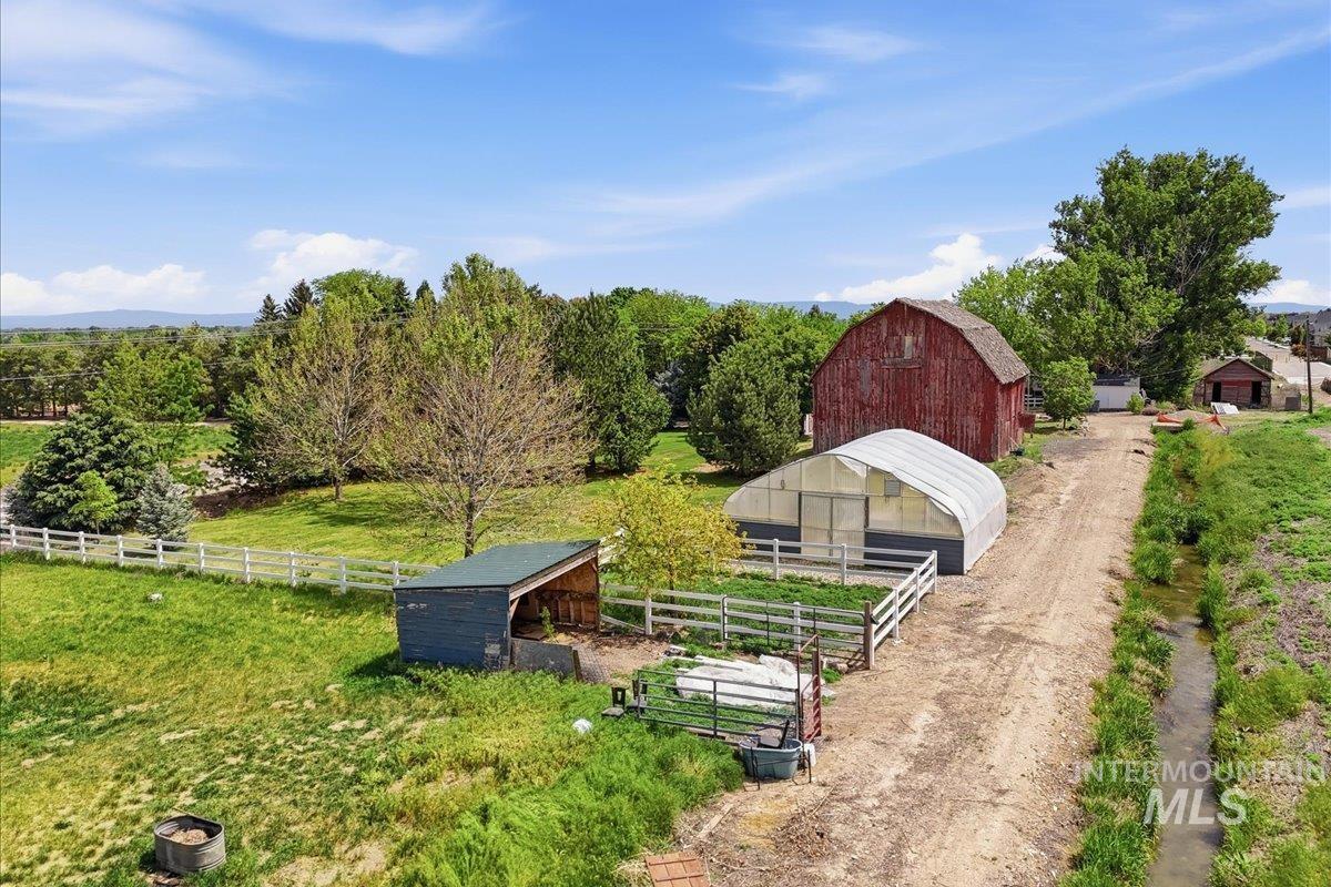 1811 W Greenhurst Rd, Nampa, Idaho 83686, 4 Bedrooms, 3.5 Bathrooms, Residential For Sale, Price $1,095,000, 98986044