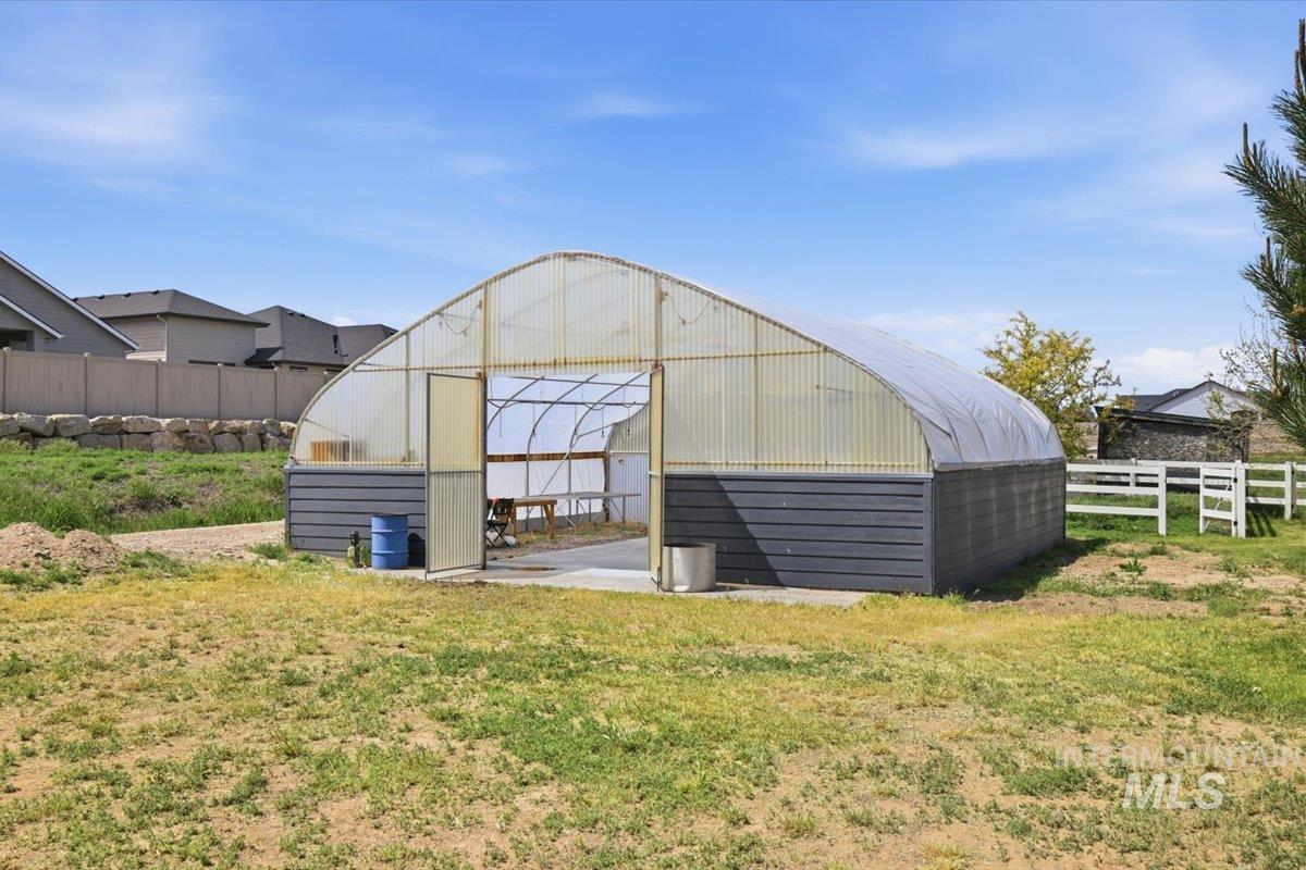 1811 W Greenhurst Rd, Nampa, Idaho 83686, 4 Bedrooms, 3.5 Bathrooms, Residential For Sale, Price $1,095,000, 98986044