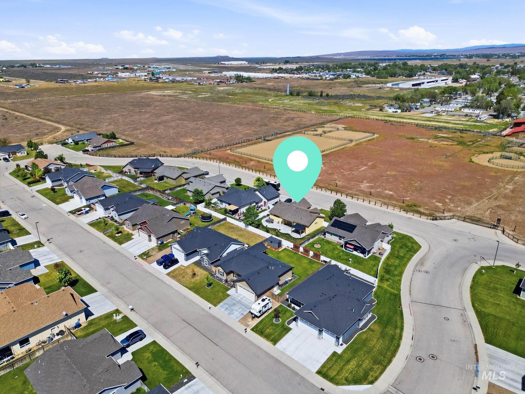 1045 W 12th South, Mountain Home, Idaho 83647, 3 Bedrooms, 2 Bathrooms, Residential For Sale, Price $374,900, 98986045