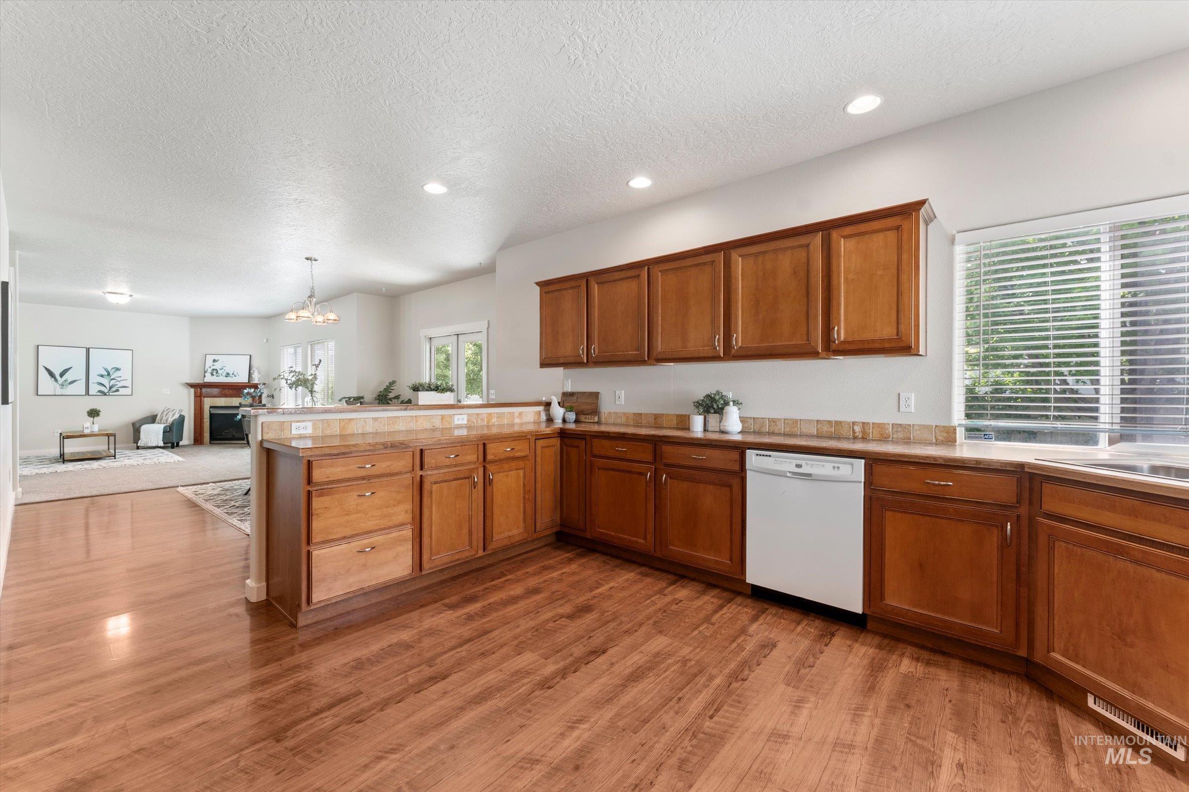 1251 E Palermo St, Meridian, Idaho 83642, 5 Bedrooms, 2.5 Bathrooms, Residential For Sale, Price $544,000, 98986049