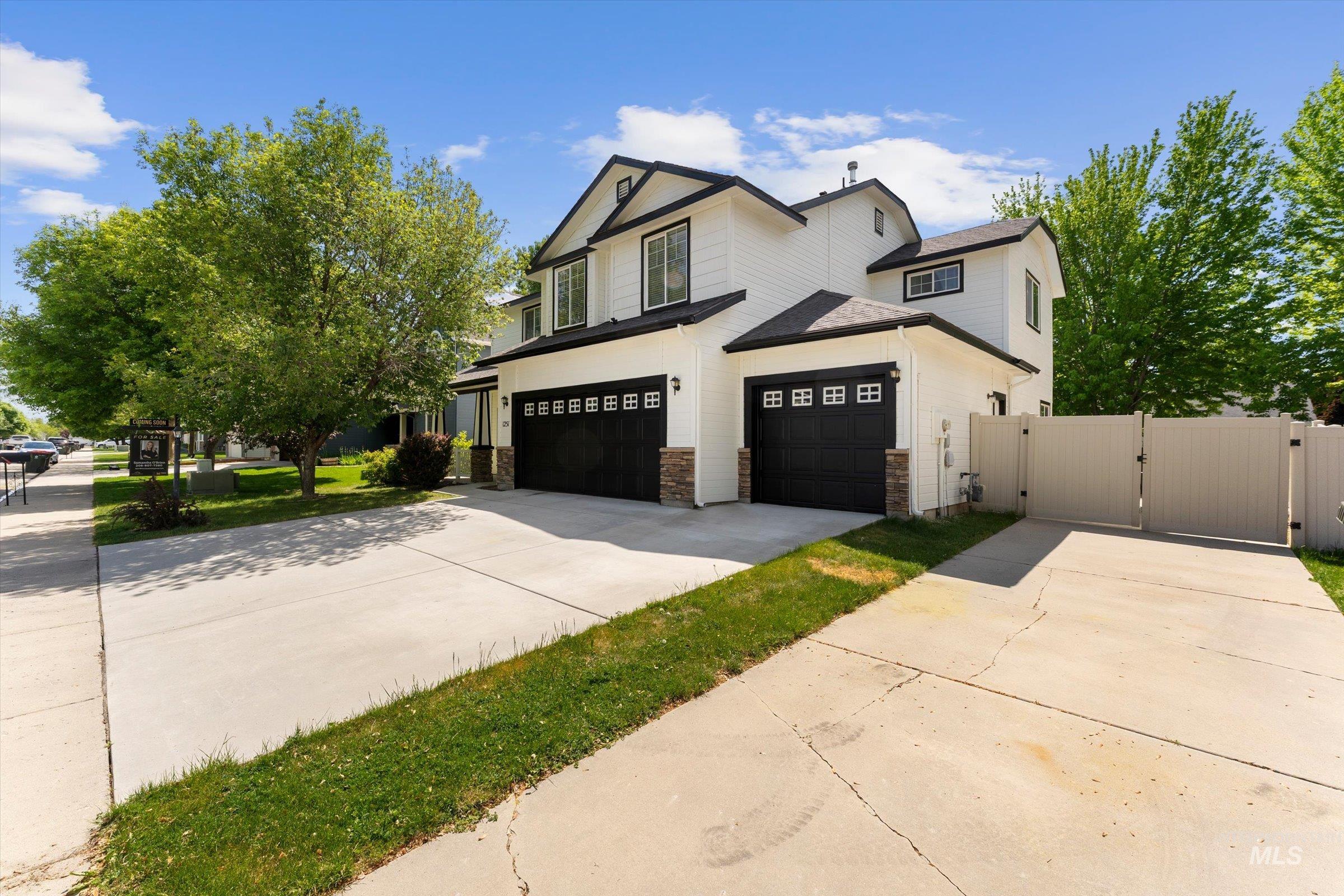 1251 E Palermo St, Meridian, Idaho 83642, 5 Bedrooms, 2.5 Bathrooms, Residential For Sale, Price $544,000, 98986049